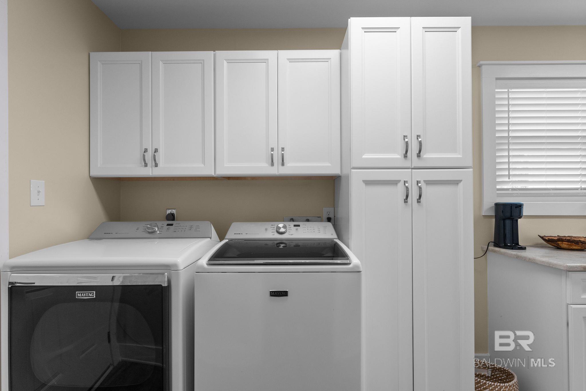 https://zimg.paragon.ice.com/ParagonImages/Property/PG/BCAR/397654/55/0/0/55b36277e51dc52d018e63a818923701/7/002b91971f60b42e3bd23bf40ddc1f18/397654-a28a3e6a-67cb-41a4-b413-92731a41d7a9.JPG