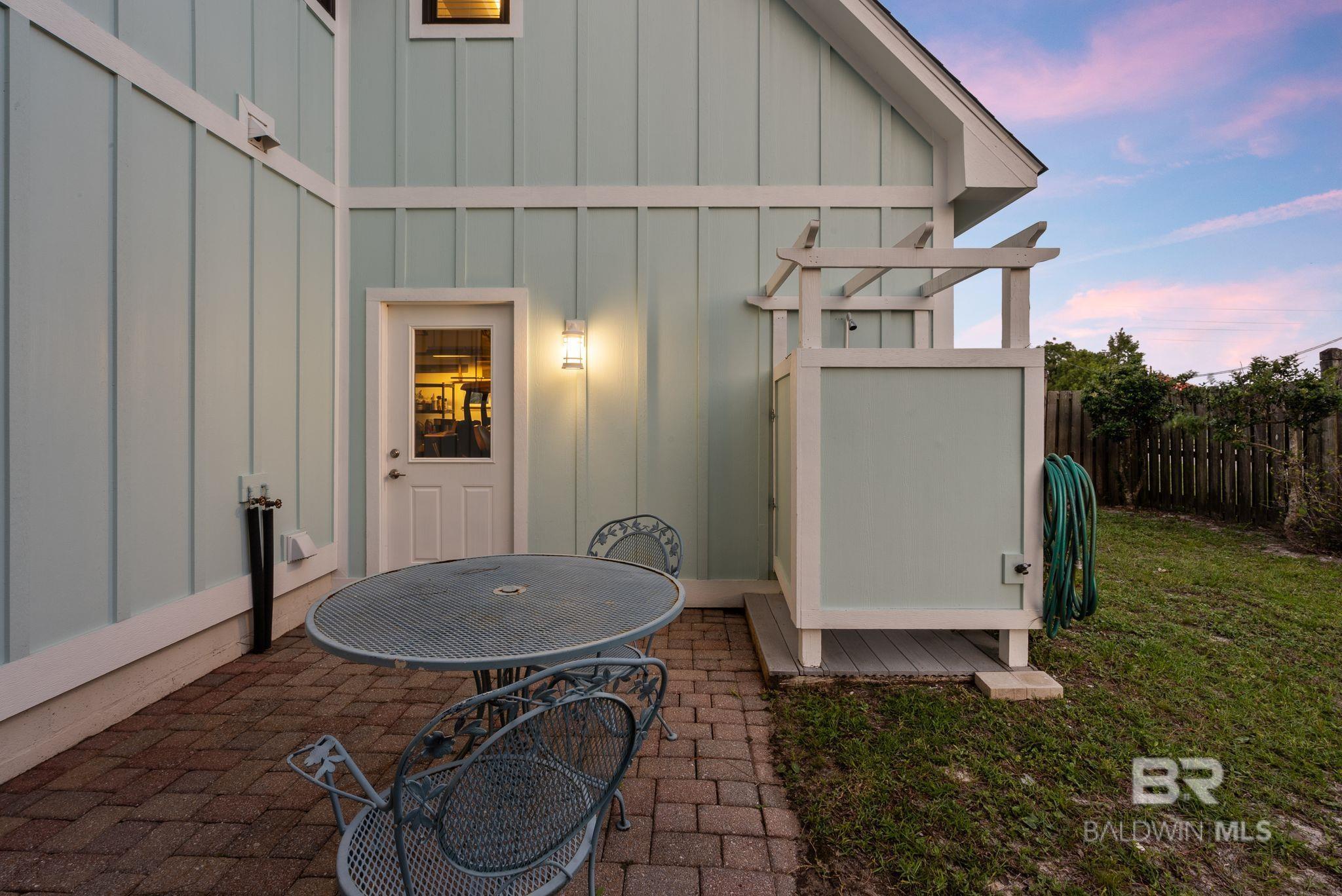 https://zimg.paragon.ice.com/ParagonImages/Property/PG/BCAR/397654/56/0/0/22d38173774965d96dd3b3a03b3ede58/7/002b91971f60b42e3bd23bf40ddc1f18/397654-6c0a258b-8bb1-48f7-a2b2-7f97b36809a1.JPG