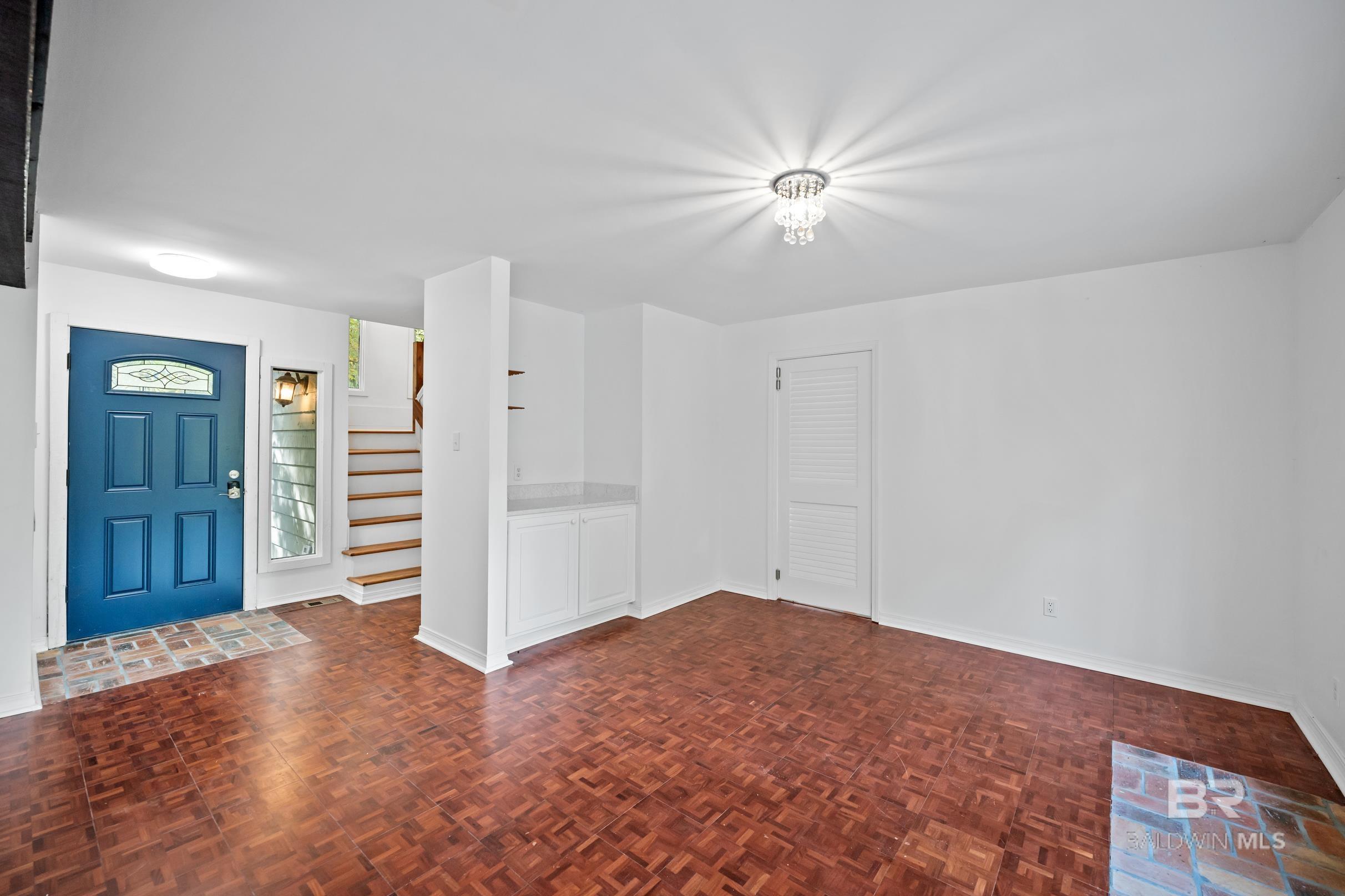 https://zimg.paragon.ice.com/ParagonImages/Property/PG/BCAR/397666/13/0/0/a83325972e78abe48fbfe81e313d6940/7/964d4a73ca588333d0517239c7873c3e/397666-d562137a-1d19-4187-a5cd-5dcd4c4b9742.JPG