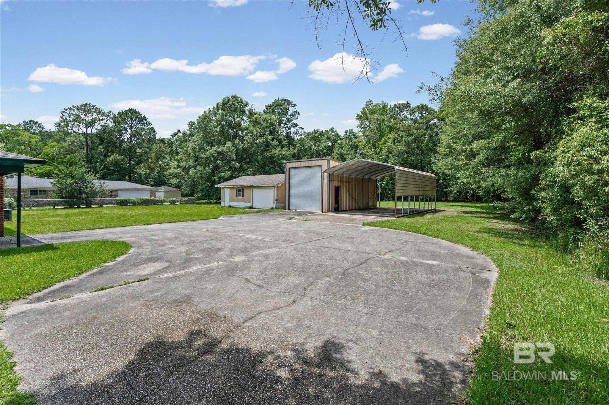 https://zimg.paragon.ice.com/ParagonImages/Property/PG/BCAR/397691/17/0/0/6eccfbec1157b04f05666dda835695bf/7/7bfc02989561cc93e12d760033be6b8c/397691-b99b2bf1-08e3-4278-97e1-2db0a488032b.JPG