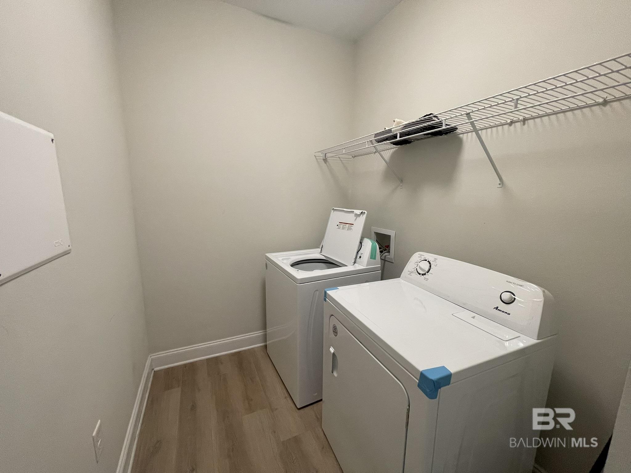 https://zimg.paragon.ice.com/ParagonImages/Property/PG/BCAR/397692/13/0/0/996bb1648562519e84e58fc7d46f5170/7/fa54cfc5ee52e1d1f84de7186cf1fe18/397692-6e2c5b2c-db2a-41e8-a127-355640618d52.JPG