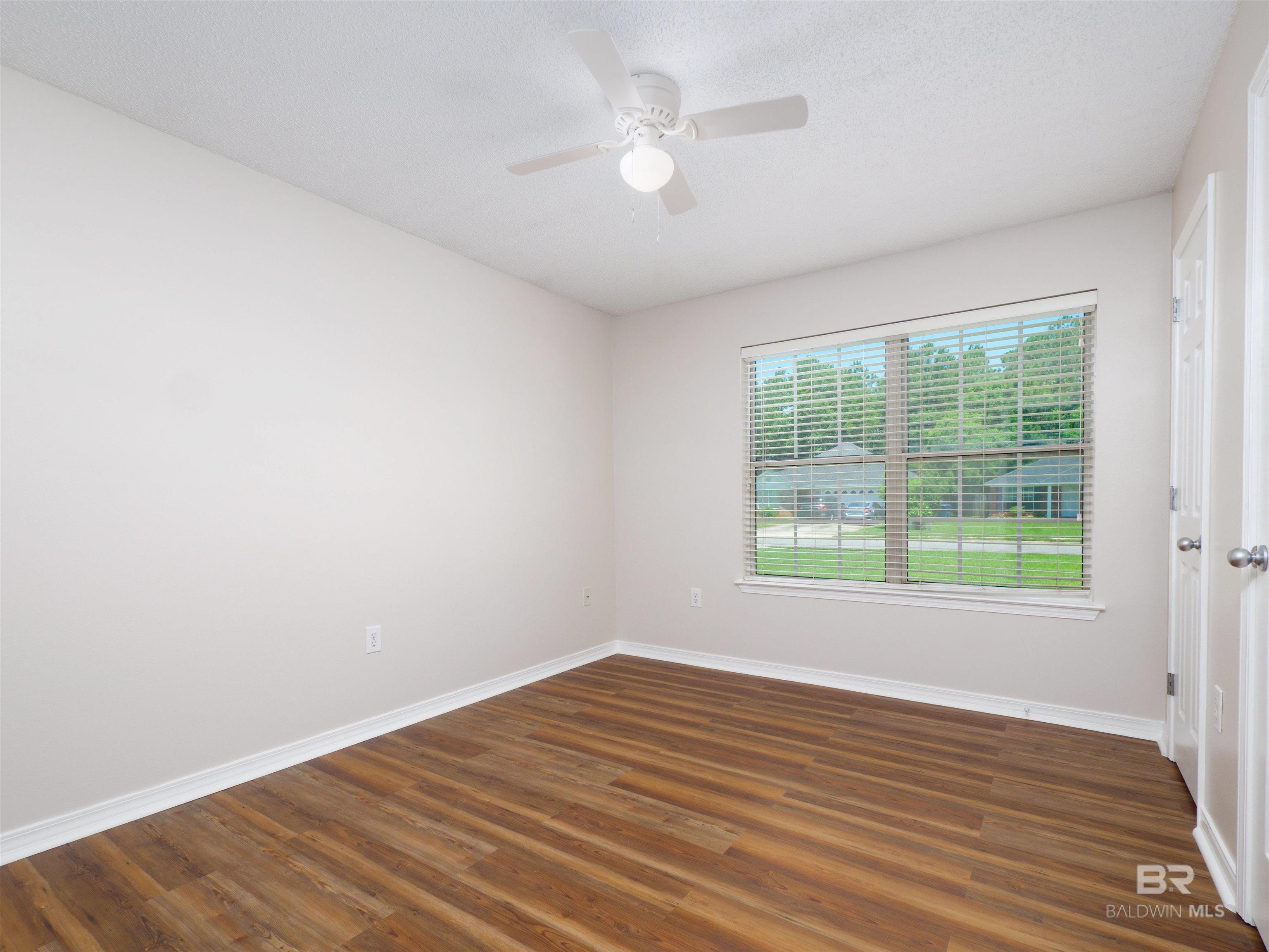 397700 | Photo 16