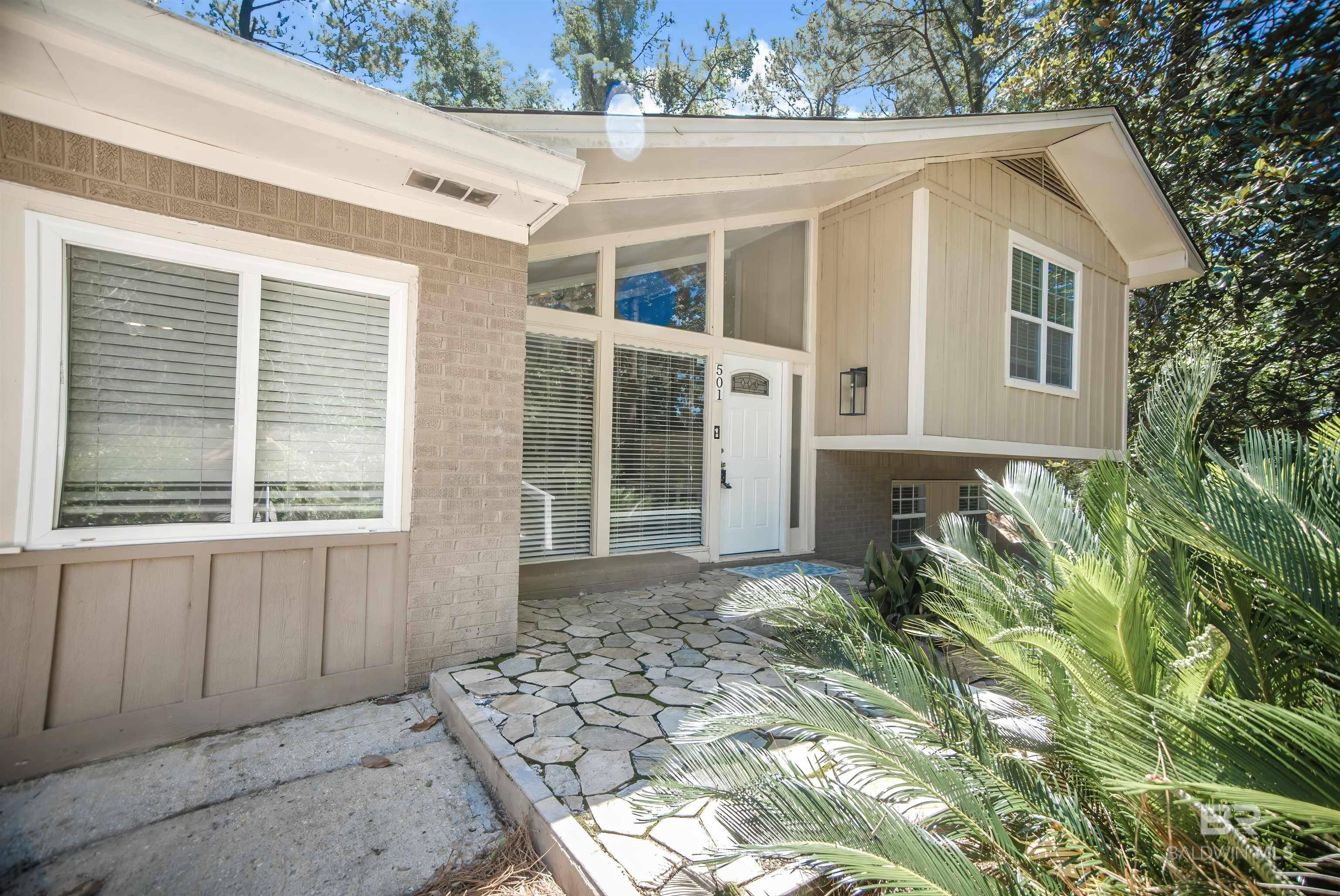 501 Spanish Main