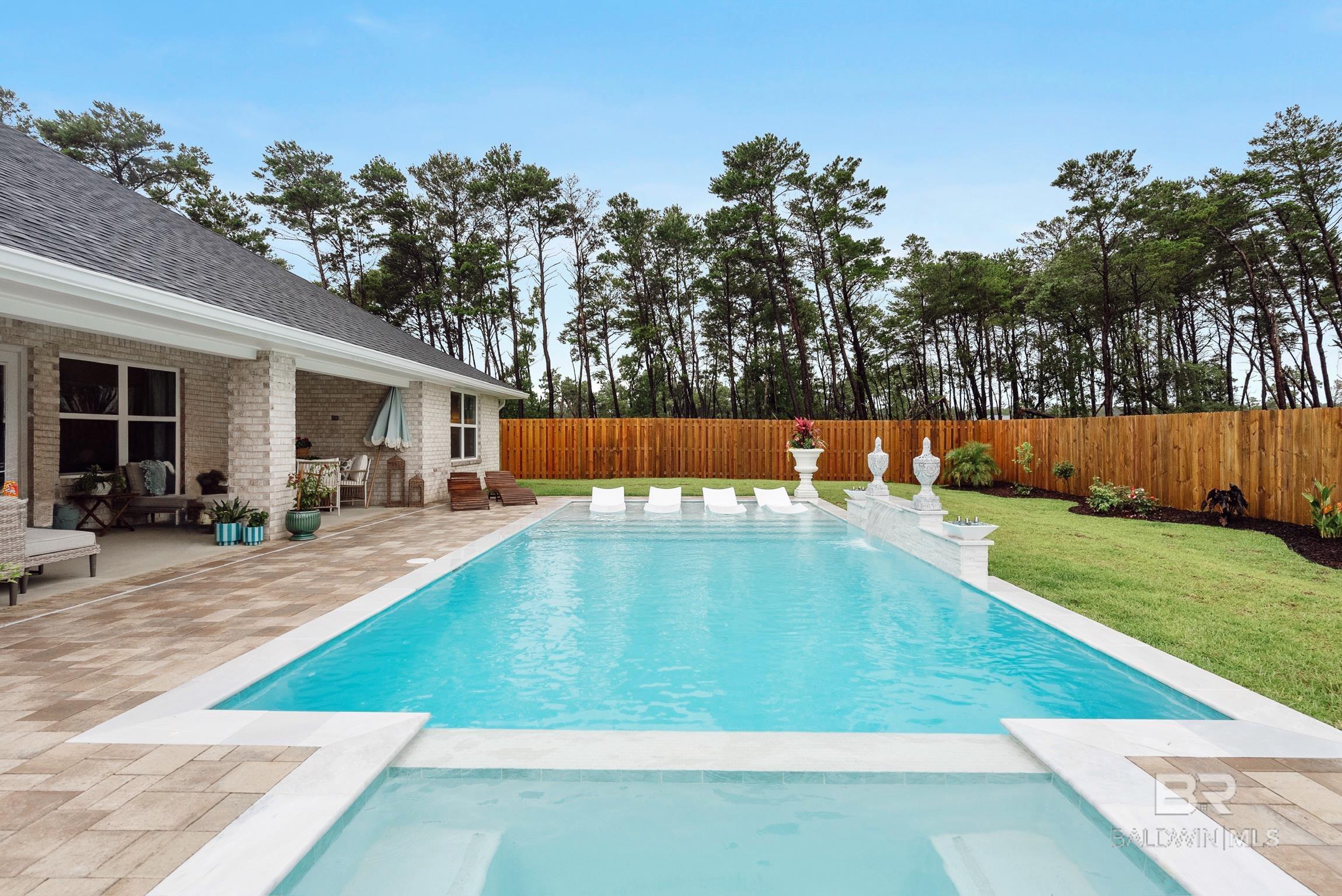 1536 Colony Parke Drive