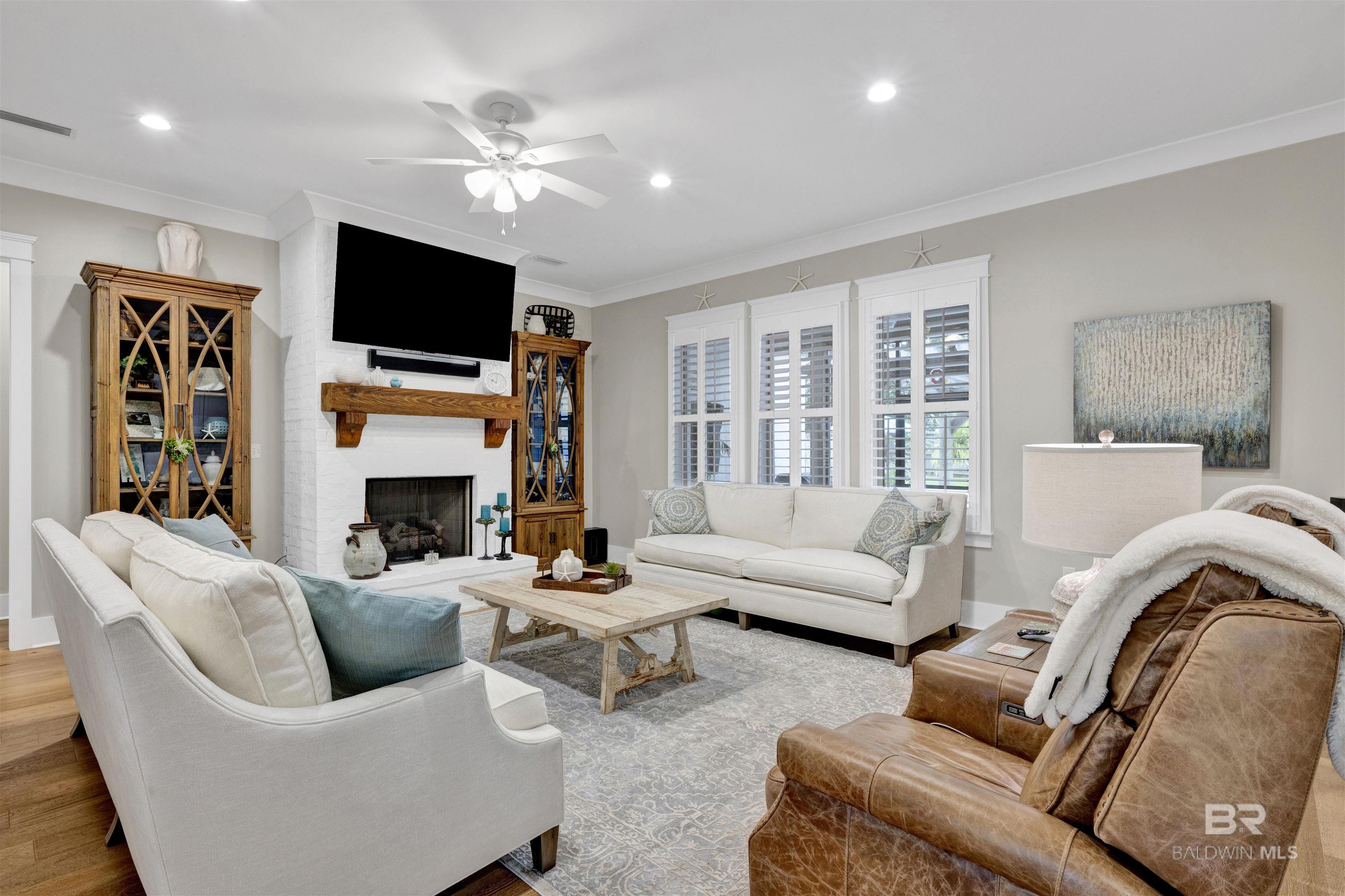 https://zimg.paragon.ice.com/ParagonImages/Property/PG/BCAR/397707/12/0/0/f6eda25fc368c2cb09ce647915bb2ec8/7/24f30e9db72e5b304a419ca08ce3a78f/397707-c4bcdb1c-5853-4d23-8625-b8d5a764df0d.JPG