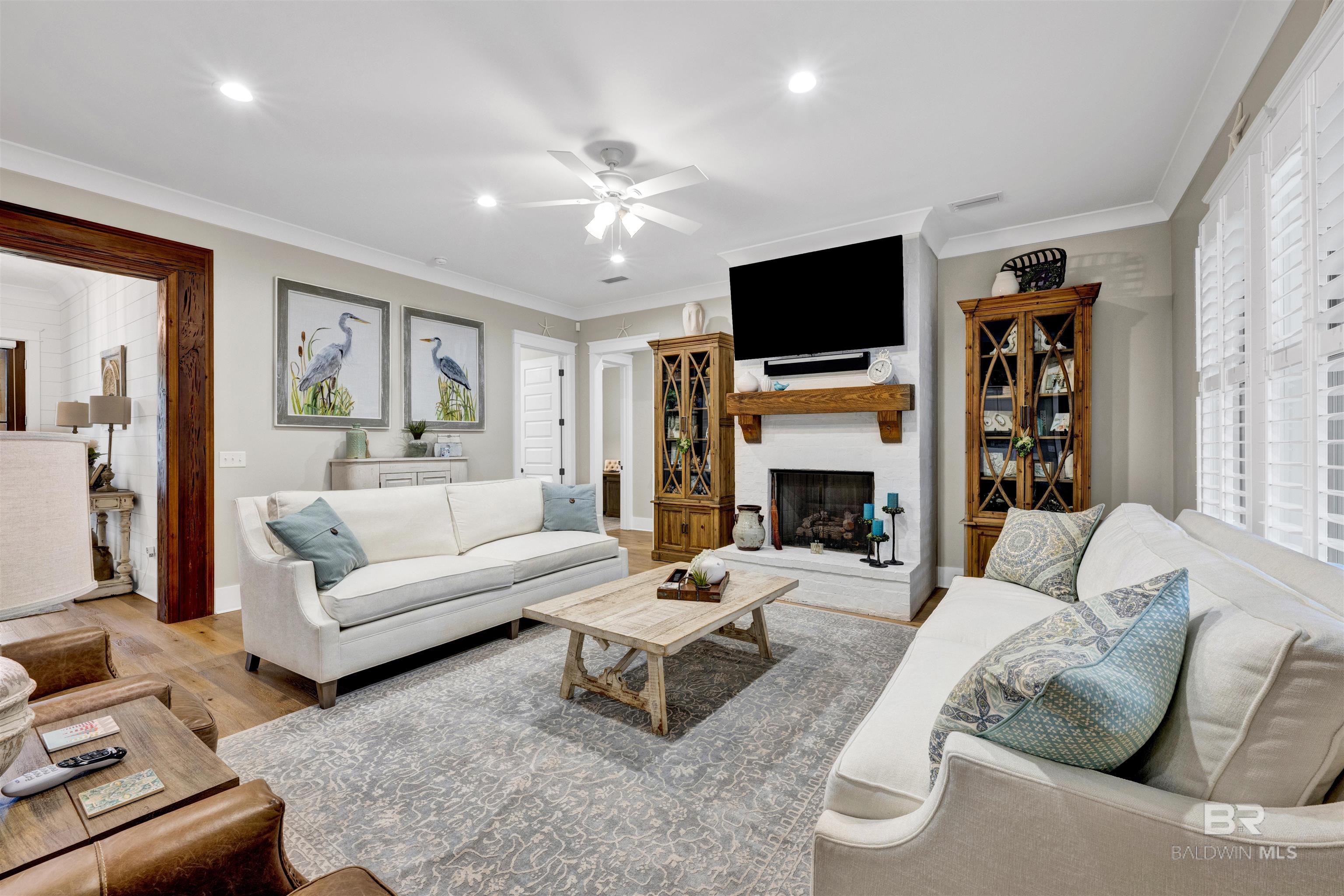 https://zimg.paragon.ice.com/ParagonImages/Property/PG/BCAR/397707/14/0/0/5c2de4d5a62ff2ff32e89dd7d137b465/7/24f30e9db72e5b304a419ca08ce3a78f/397707-e836c8e6-8a37-48da-ae58-cccdd3aa9b92.JPG