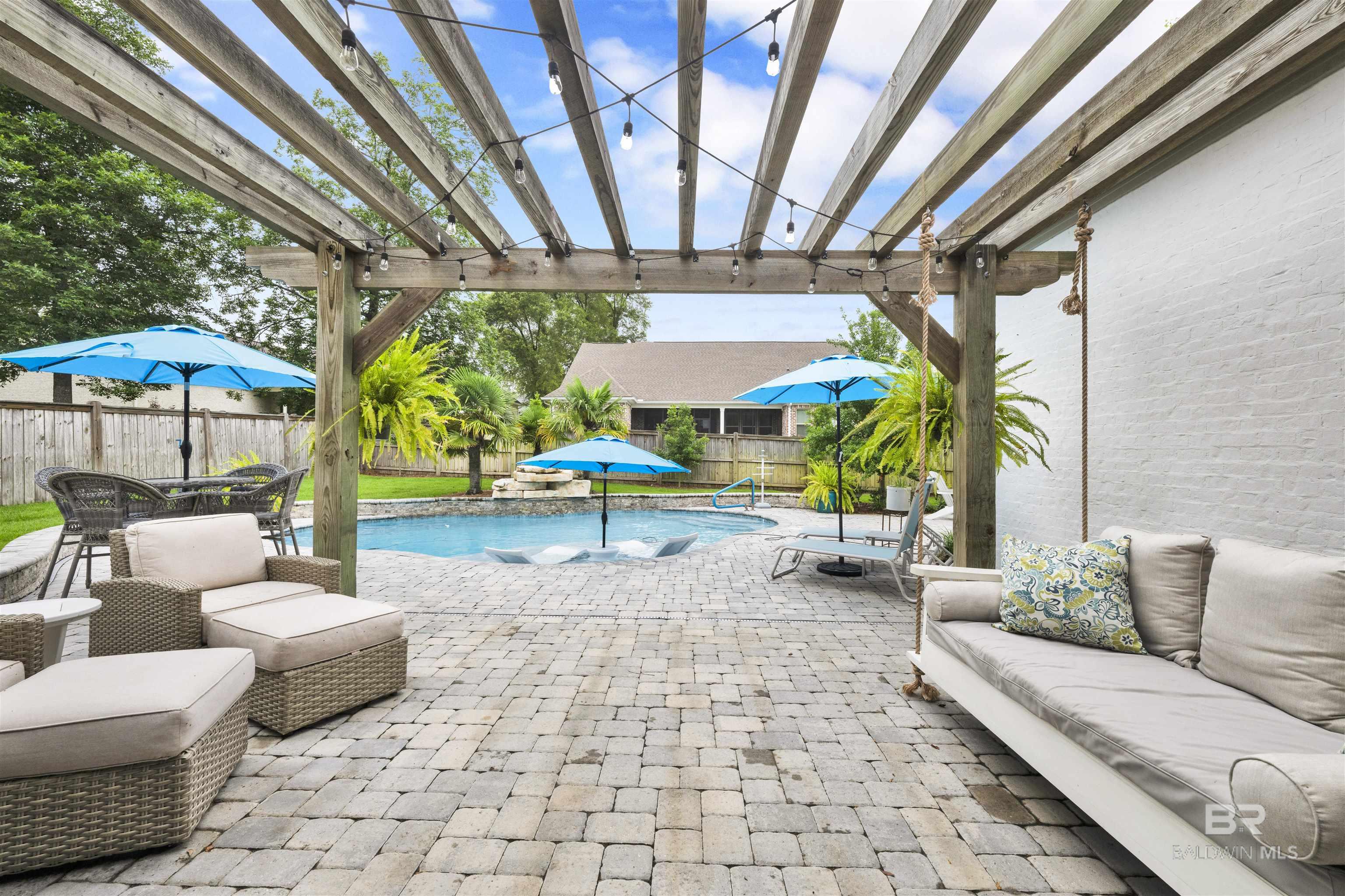 https://zimg.paragon.ice.com/ParagonImages/Property/PG/BCAR/397707/34/0/0/94840b7be6d4ac91bc24455098c3c7c6/7/24f30e9db72e5b304a419ca08ce3a78f/397707-8991315b-5910-49bc-8e01-37fee9e53a5f.JPG