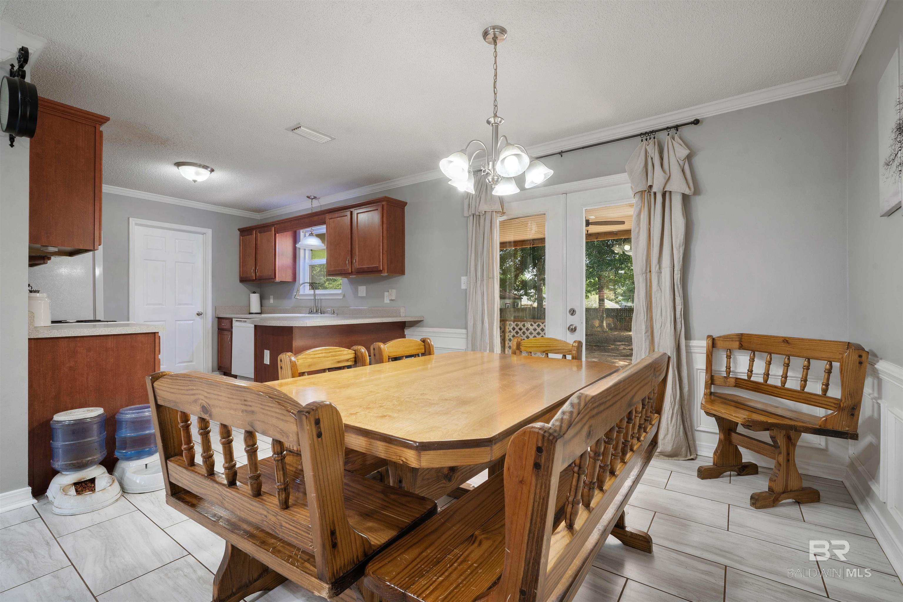https://zimg.paragon.ice.com/ParagonImages/Property/PG/BCAR/397711/11/0/0/f77468857f010ca92da3dfd53c23c9ab/7/0c80655387ae6fb9961d3f96e1e80c49/397711-d17ebb08-0ef8-44ff-a125-c8d5977632e7.JPG