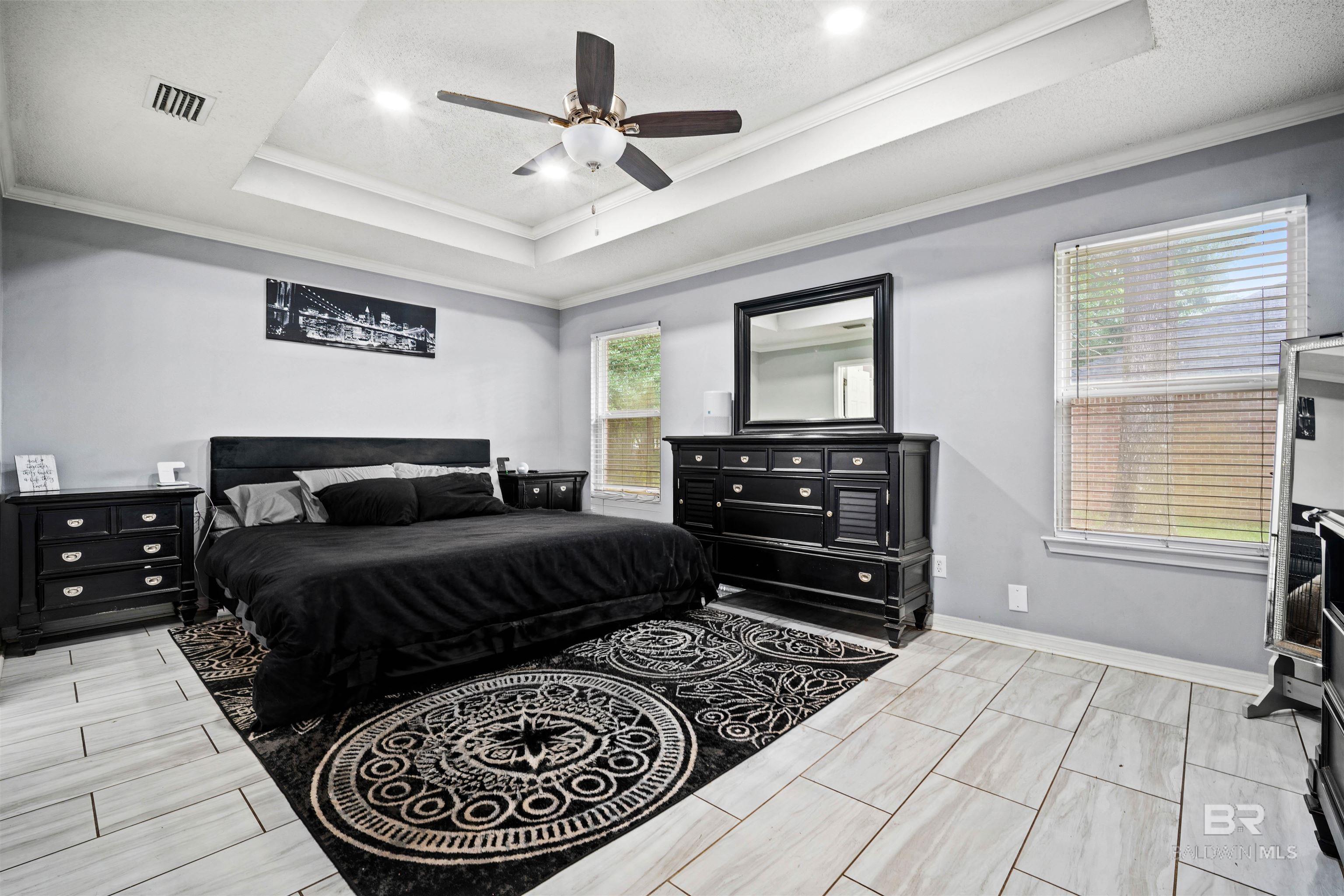 https://zimg.paragon.ice.com/ParagonImages/Property/PG/BCAR/397711/13/0/0/f281e909386c8cd201a907d668cb1623/7/0c80655387ae6fb9961d3f96e1e80c49/397711-c1a5c64d-ef2e-42cb-b2b7-c86409c16615.JPG