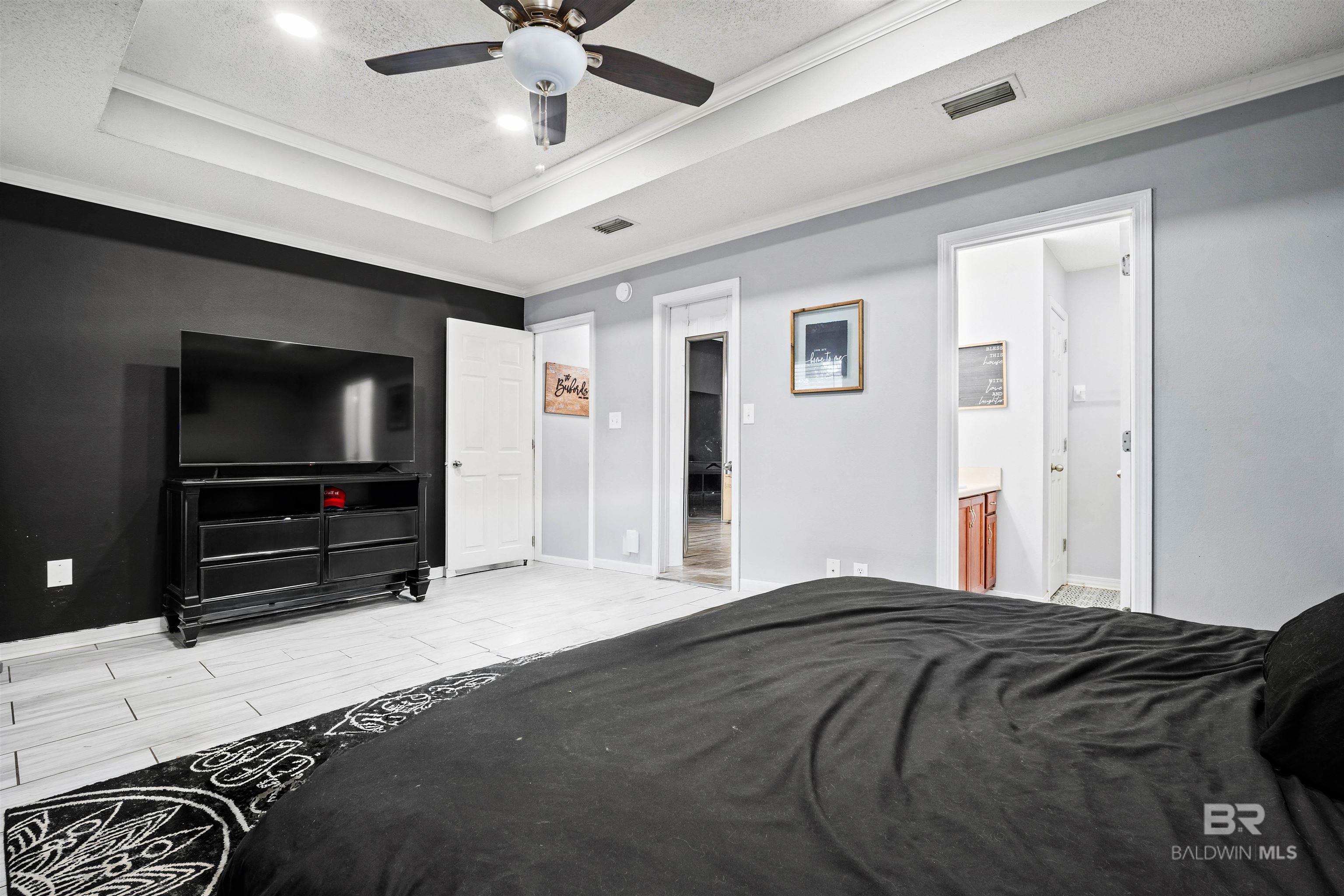 https://zimg.paragon.ice.com/ParagonImages/Property/PG/BCAR/397711/14/0/0/8b732de8ccb41a7a3f44c704fb7694c6/7/0c80655387ae6fb9961d3f96e1e80c49/397711-ec99729a-74bd-48af-9957-6895fc0336e5.JPG