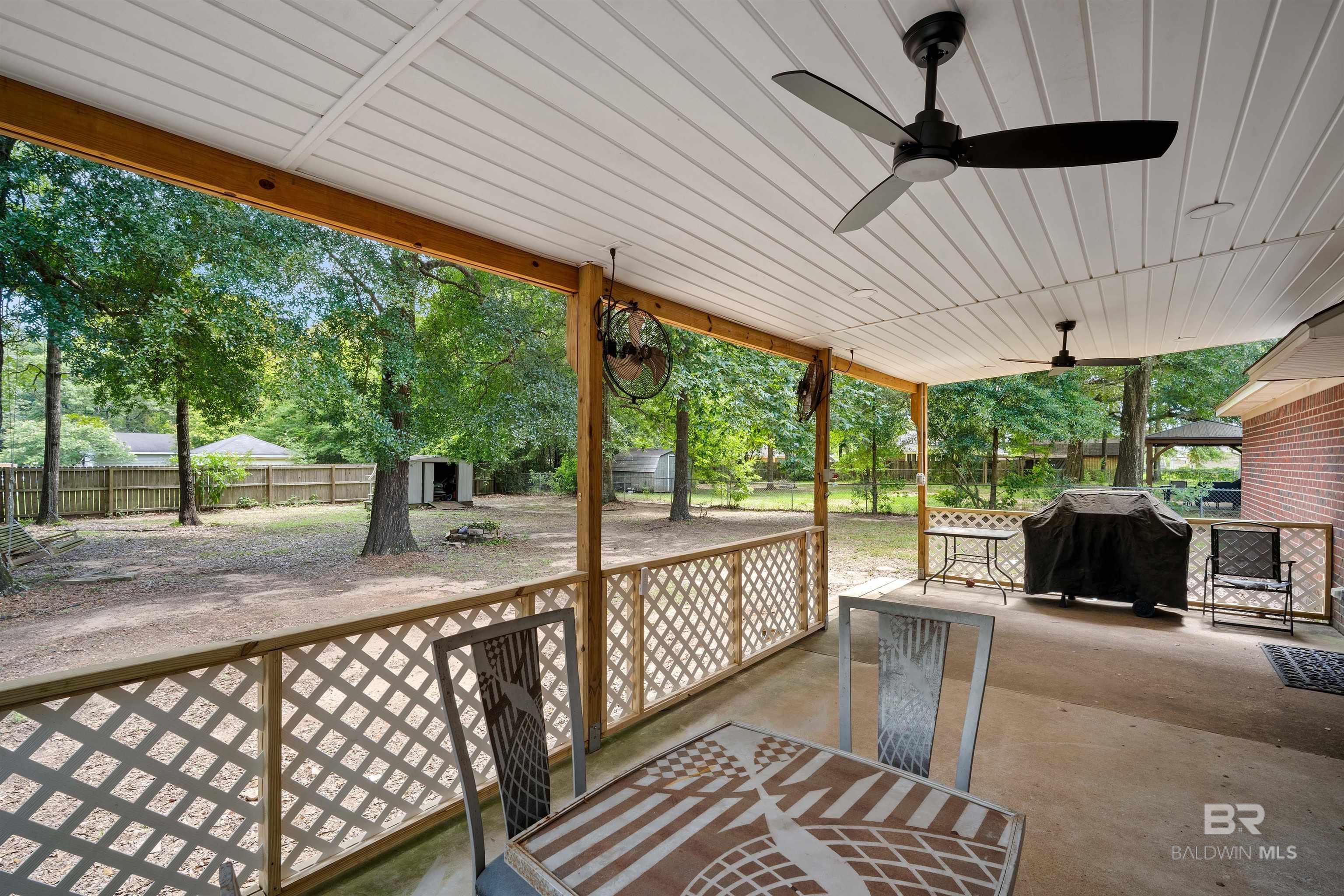https://zimg.paragon.ice.com/ParagonImages/Property/PG/BCAR/397711/23/0/0/7ad0fdc5412279204f4a881ab5628110/7/0c80655387ae6fb9961d3f96e1e80c49/397711-8f0d45ce-630e-43a7-9475-be3b4d63b009.JPG