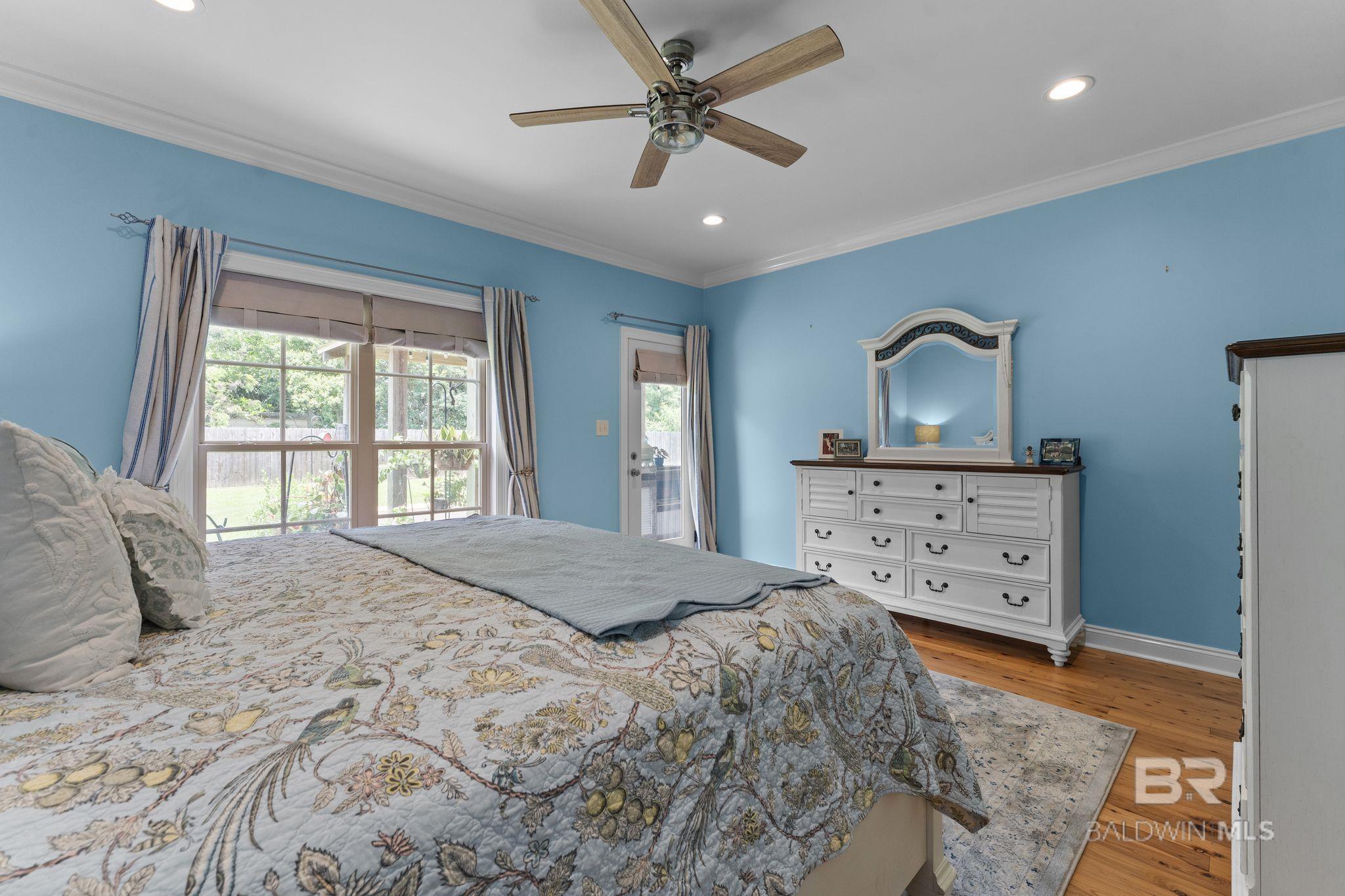 https://zimg.paragon.ice.com/ParagonImages/Property/PG/BCAR/397712/36/0/0/0b0a7db9d541159aeac0a0f4905698a3/7/671a1b6a765cf8ff4d4a8dc6dd2a84af/397712-ad83b59d-82e0-468e-840c-38f8334fc900.JPG