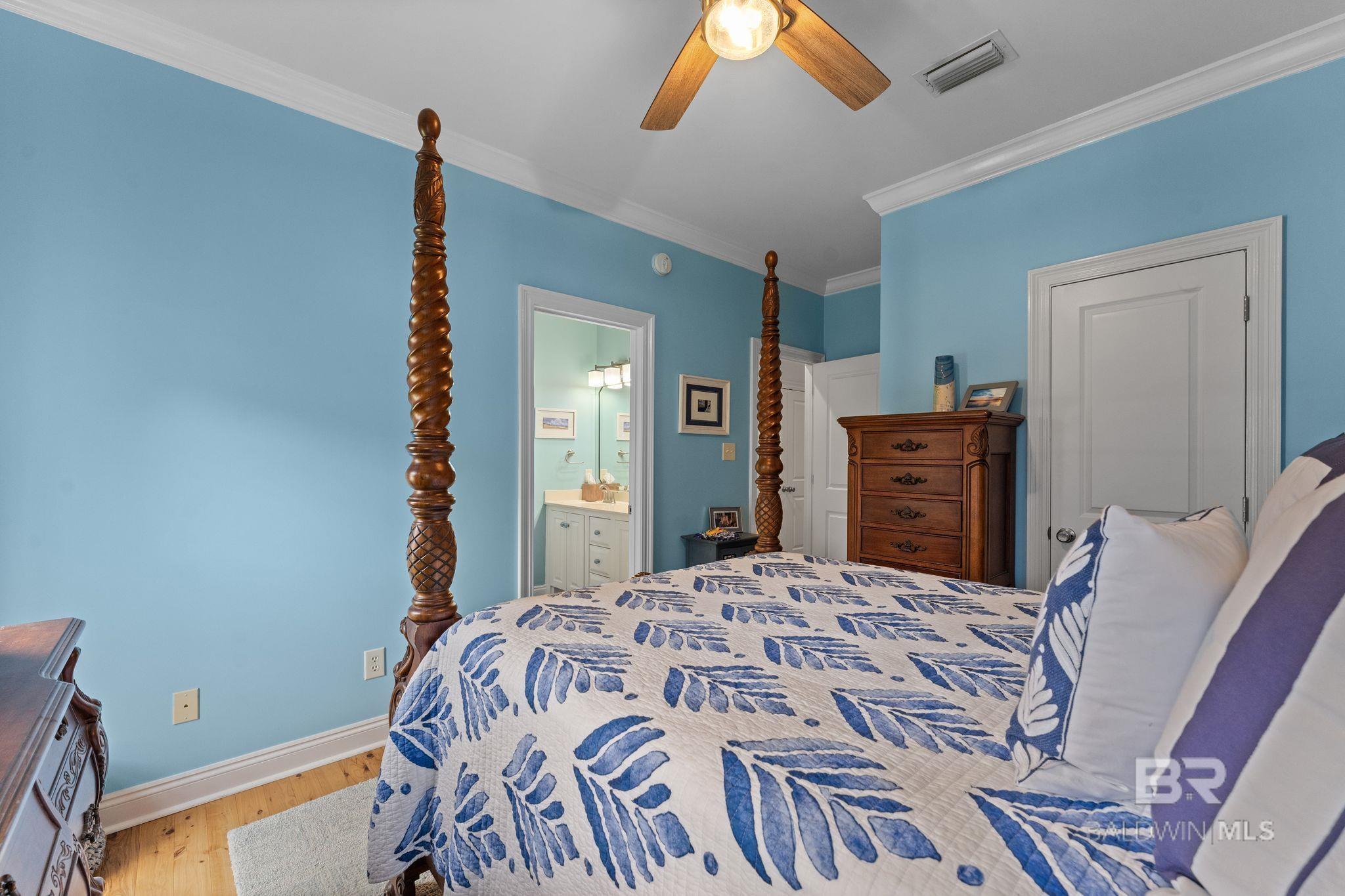 https://zimg.paragon.ice.com/ParagonImages/Property/PG/BCAR/397712/42/0/0/62c0b31790069793f79dfcd8798e3d64/7/671a1b6a765cf8ff4d4a8dc6dd2a84af/397712-ff962718-e224-4383-a1bf-9618135c5315.JPG