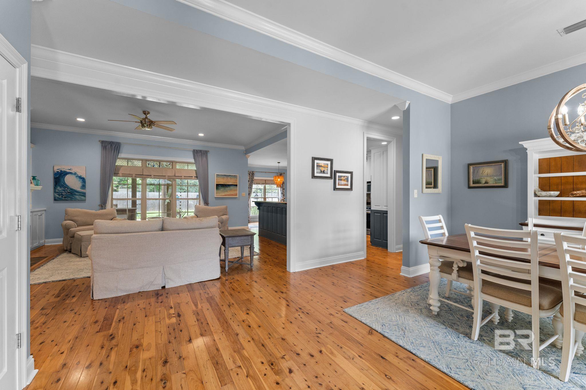 https://zimg.paragon.ice.com/ParagonImages/Property/PG/BCAR/397712/7/0/0/fd29f2179695fd2f73dc7e864bf69a9d/7/671a1b6a765cf8ff4d4a8dc6dd2a84af/397712-e20a74b8-5bbb-49ec-966e-f311cef79d88.JPG