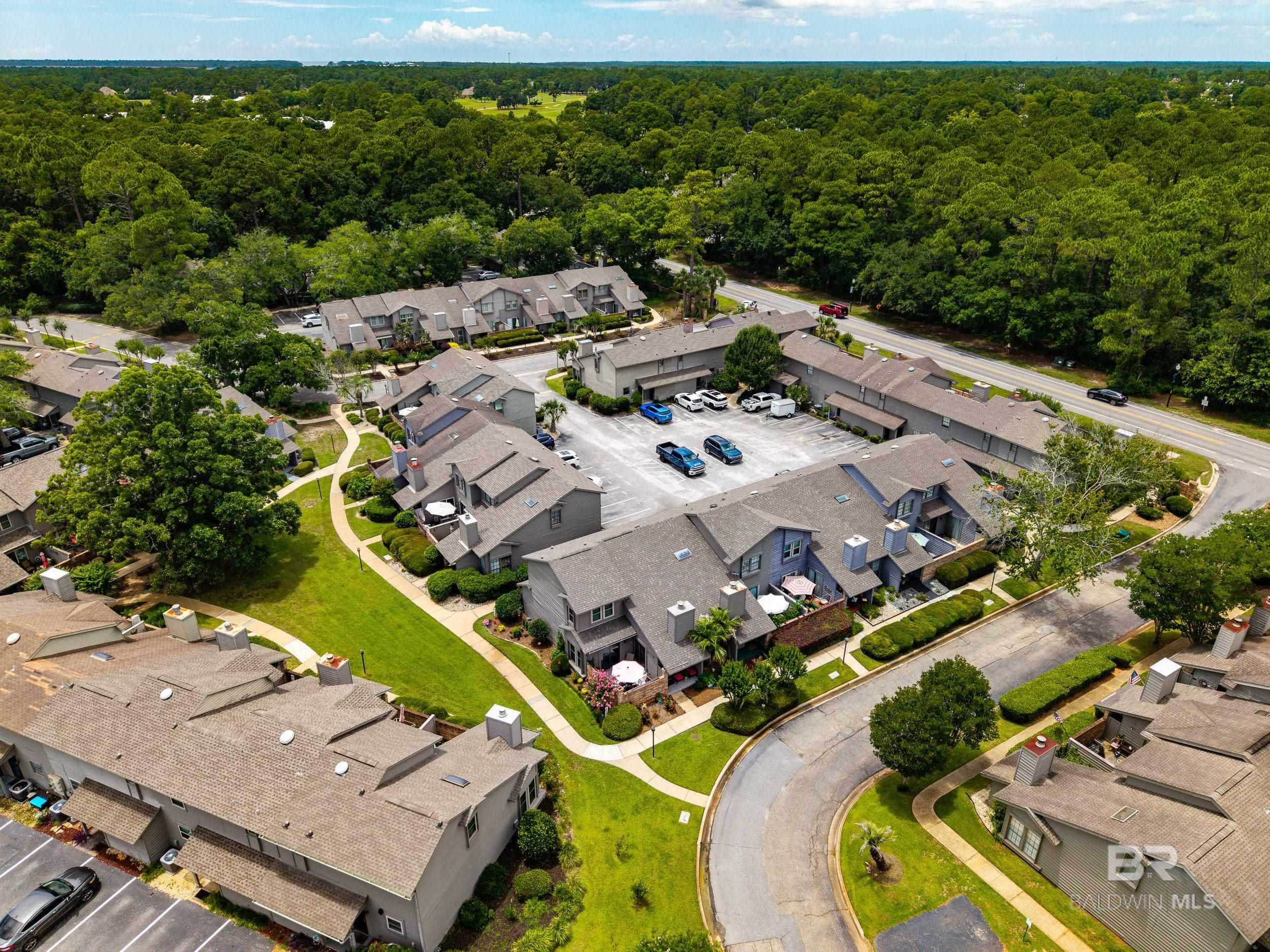 https://zimg.paragon.ice.com/ParagonImages/Property/PG/BCAR/397725/38/0/0/3df2829efcbaf5e9027af236f3f6dae6/7/2964b1890350547584dd2773b360e482/397725-a68fe684-e4a4-4433-ab4d-e6bcf872c2f5.JPG