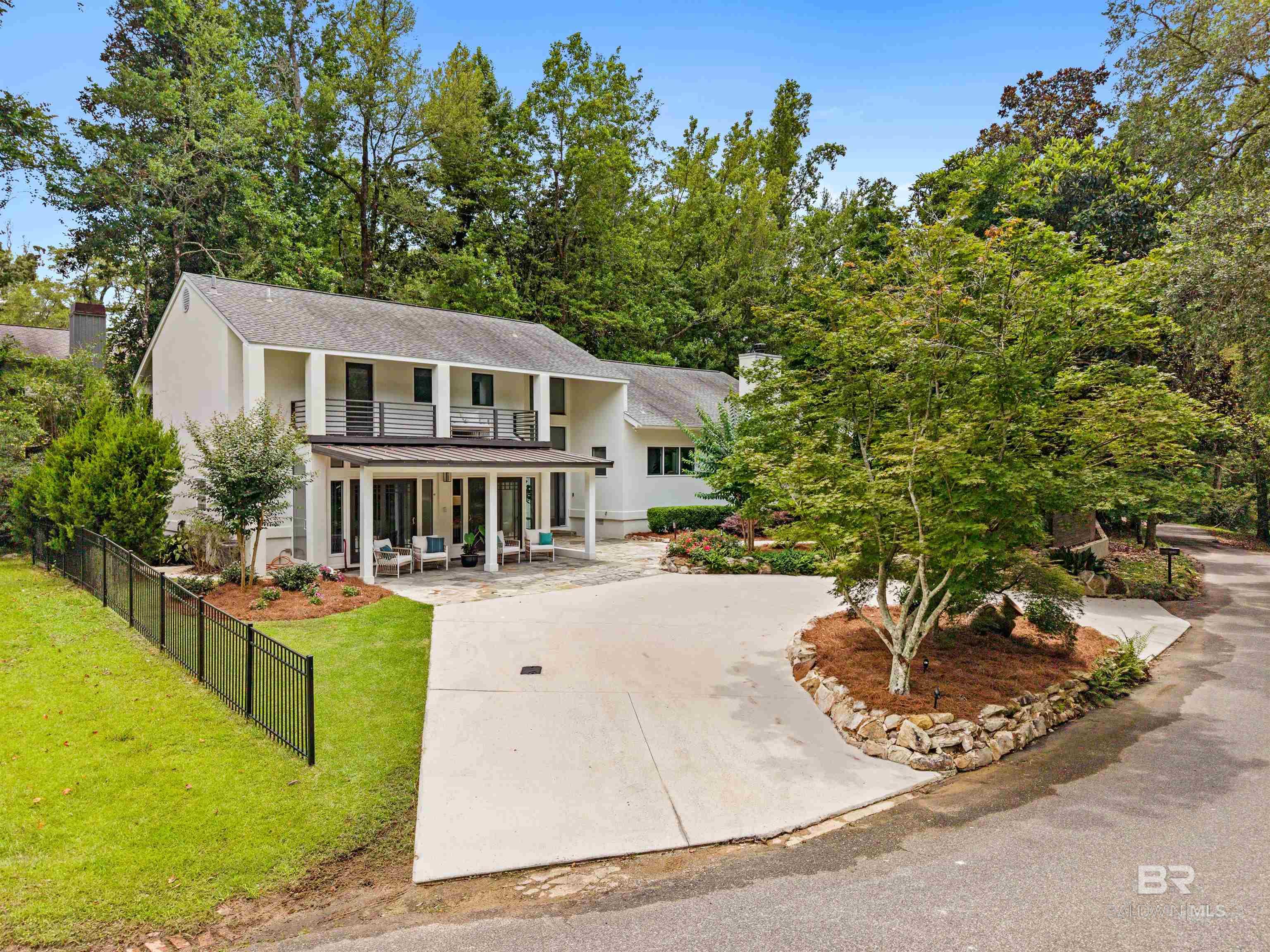 https://zimg.paragon.ice.com/ParagonImages/Property/PG/BCAR/397735/10/0/0/5876b7dc6233d9a862d5a1f2ef55a5dd/7/8084d8620f290d628cd2ae2ee0c9d5dd/397735-a7772961-28ea-4ae7-9ffa-09cddef071be.JPG