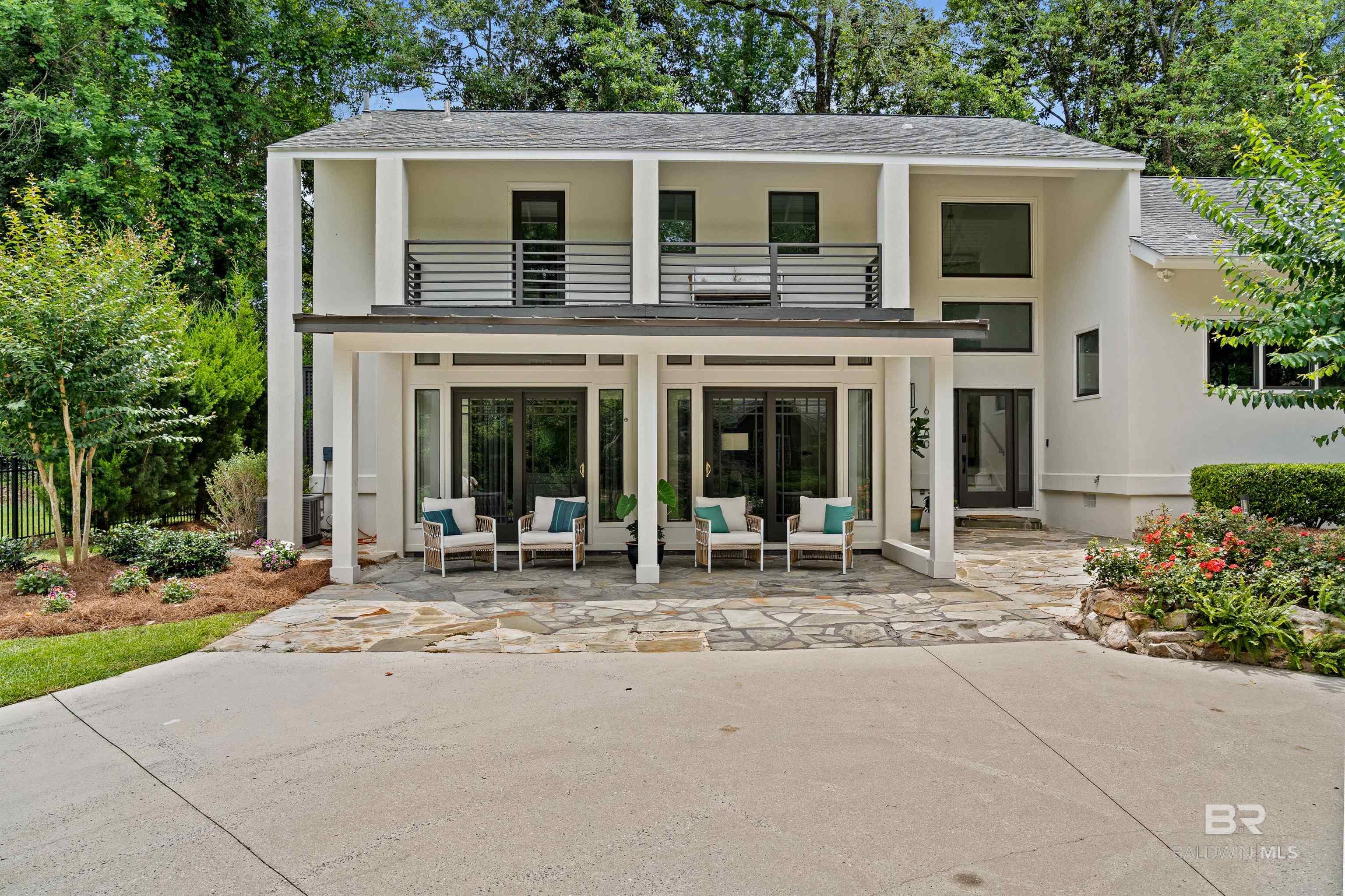 https://zimg.paragon.ice.com/ParagonImages/Property/PG/BCAR/397735/21/0/0/8a60bddb4294c49fe7594d86af24451d/7/8084d8620f290d628cd2ae2ee0c9d5dd/397735-fc2056fc-62c3-4423-abf0-931482c336b8.JPG
