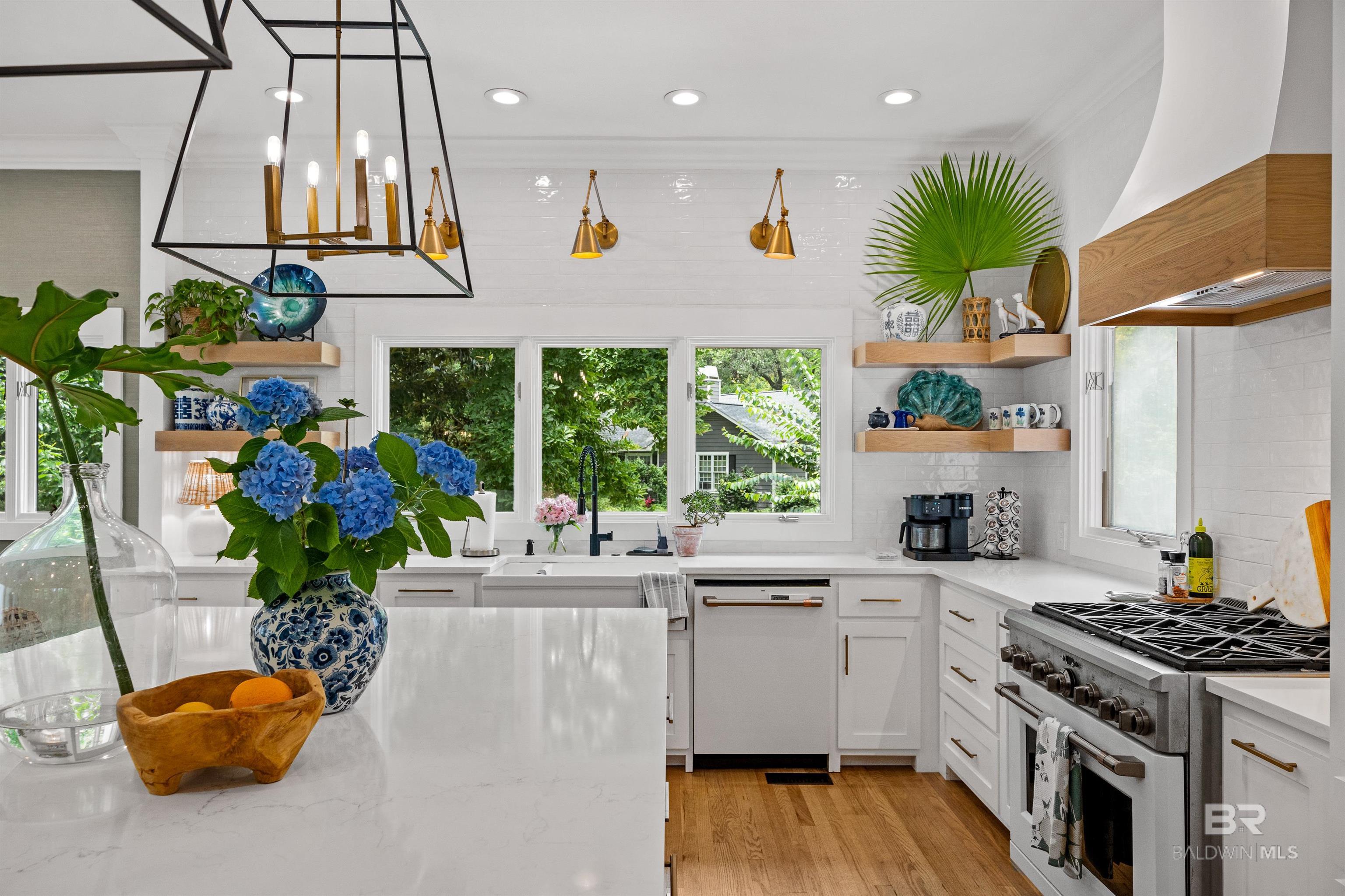 https://zimg.paragon.ice.com/ParagonImages/Property/PG/BCAR/397735/31/0/0/845a8f1d5cd77f41db5ef76e70a67882/7/8084d8620f290d628cd2ae2ee0c9d5dd/397735-c4510c3d-9049-4eaa-aa48-f946dbe5d4ec.JPG