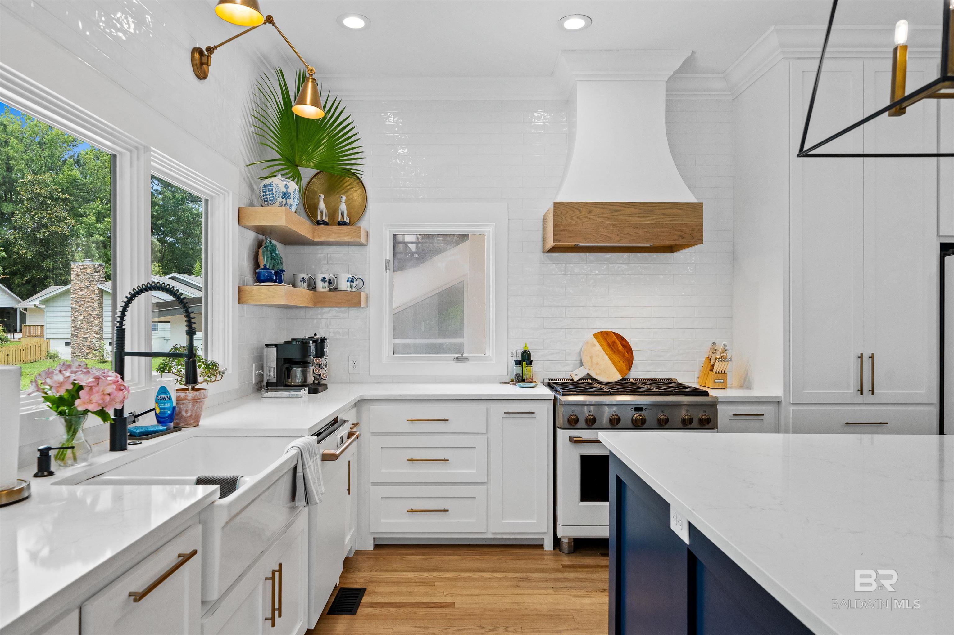 https://zimg.paragon.ice.com/ParagonImages/Property/PG/BCAR/397735/32/0/0/1e814b42fc2f355a5f8001a7ae7deeec/7/8084d8620f290d628cd2ae2ee0c9d5dd/397735-503a671e-b467-42d5-bd23-fd05616b25c6.JPG