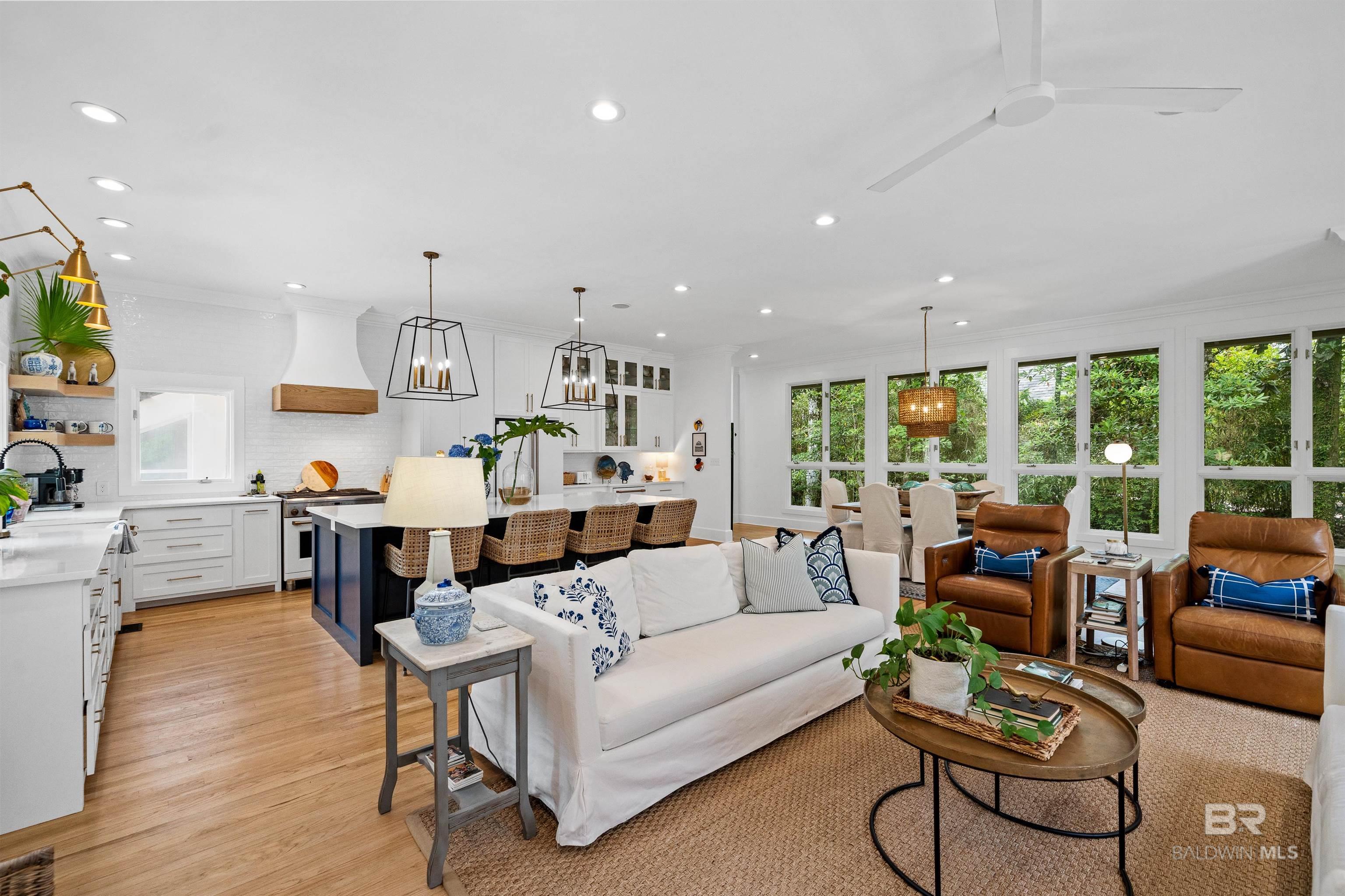https://zimg.paragon.ice.com/ParagonImages/Property/PG/BCAR/397735/33/0/0/fab6de509eb70e8b8735b6ba6c39caa4/7/8084d8620f290d628cd2ae2ee0c9d5dd/397735-ad6e0605-e67d-47ab-8302-fd70d9205010.JPG