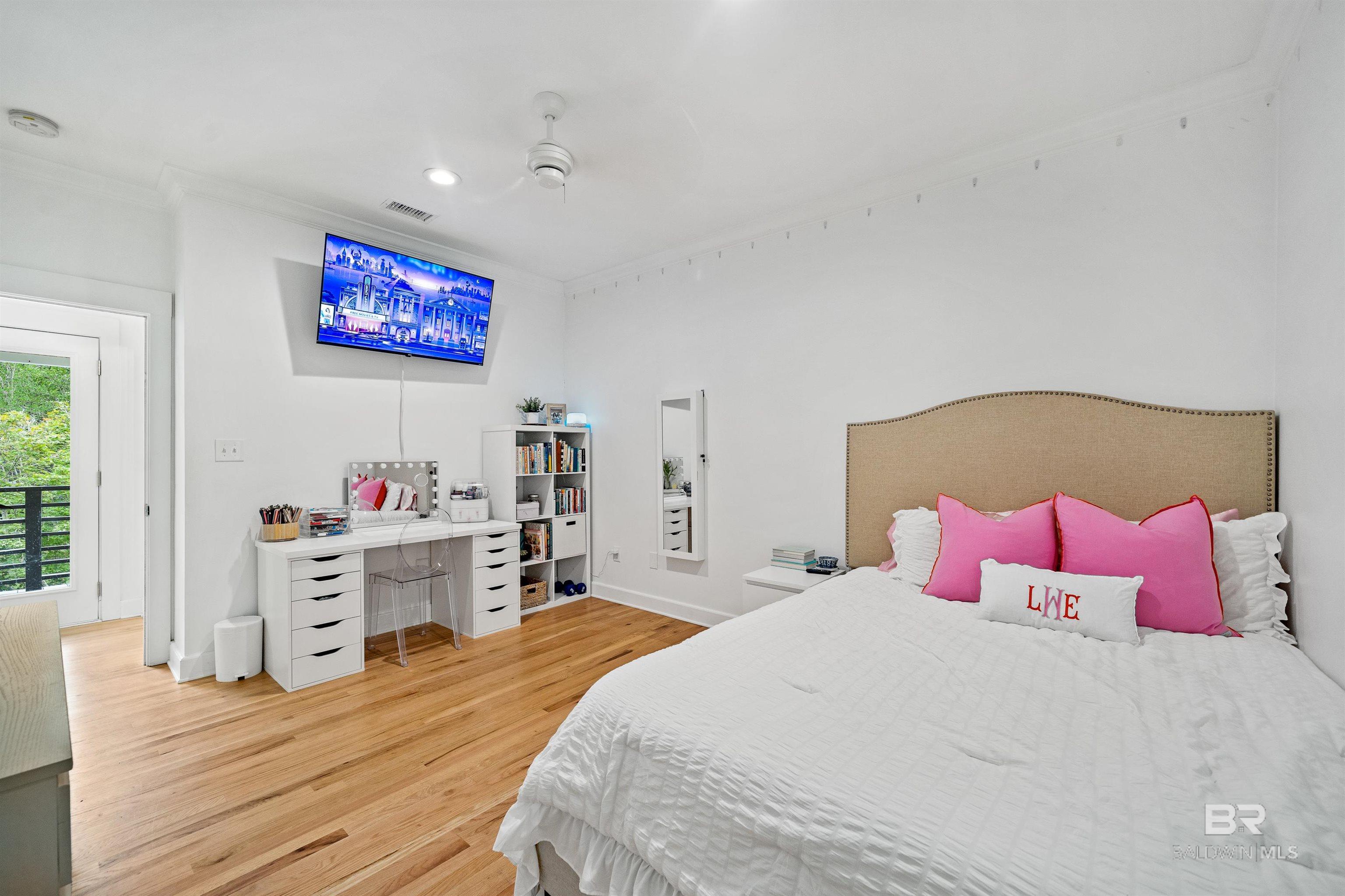 https://zimg.paragon.ice.com/ParagonImages/Property/PG/BCAR/397735/61/0/0/24303bbca7f6a8cde0570e163bca3173/7/8084d8620f290d628cd2ae2ee0c9d5dd/397735-9732cb6f-47f3-4c47-a0cd-1555fef9a78f.JPG