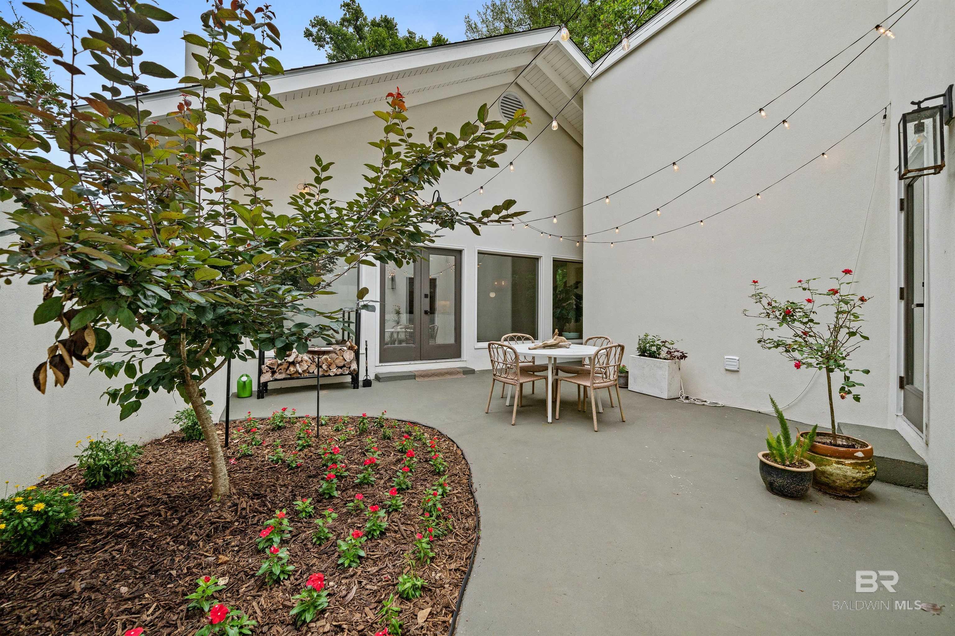https://zimg.paragon.ice.com/ParagonImages/Property/PG/BCAR/397735/66/0/0/aafa76fe5bff3964ec6beb51f3a58c08/7/8084d8620f290d628cd2ae2ee0c9d5dd/397735-95c86cde-b387-4195-8830-804f35fc0191.JPG