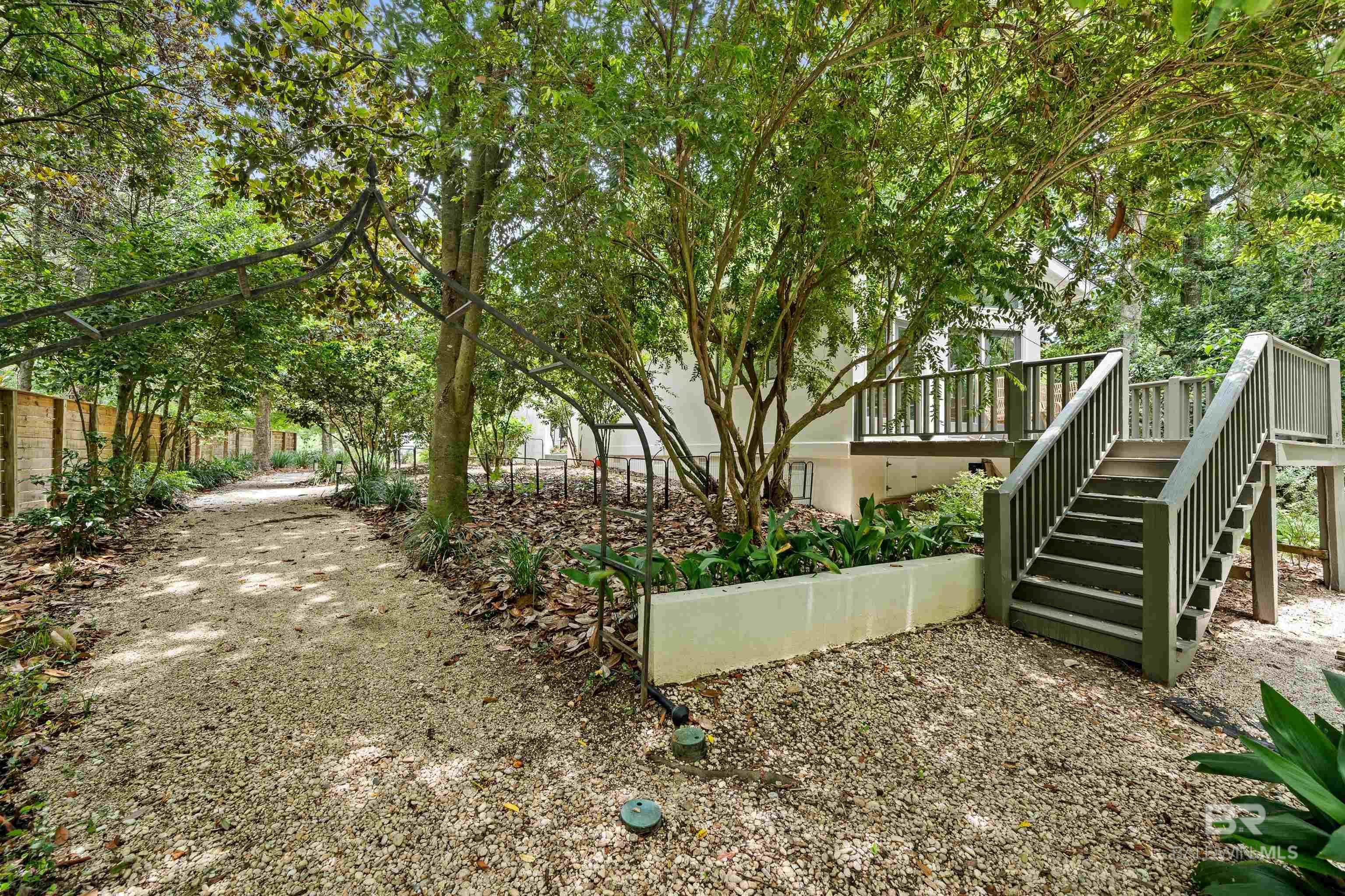 https://zimg.paragon.ice.com/ParagonImages/Property/PG/BCAR/397735/67/0/0/02622f48f7d642041de1f8b2b4f75e3c/7/8084d8620f290d628cd2ae2ee0c9d5dd/397735-a6a333f0-009b-4b9c-a7ef-27b24e0a9283.JPG