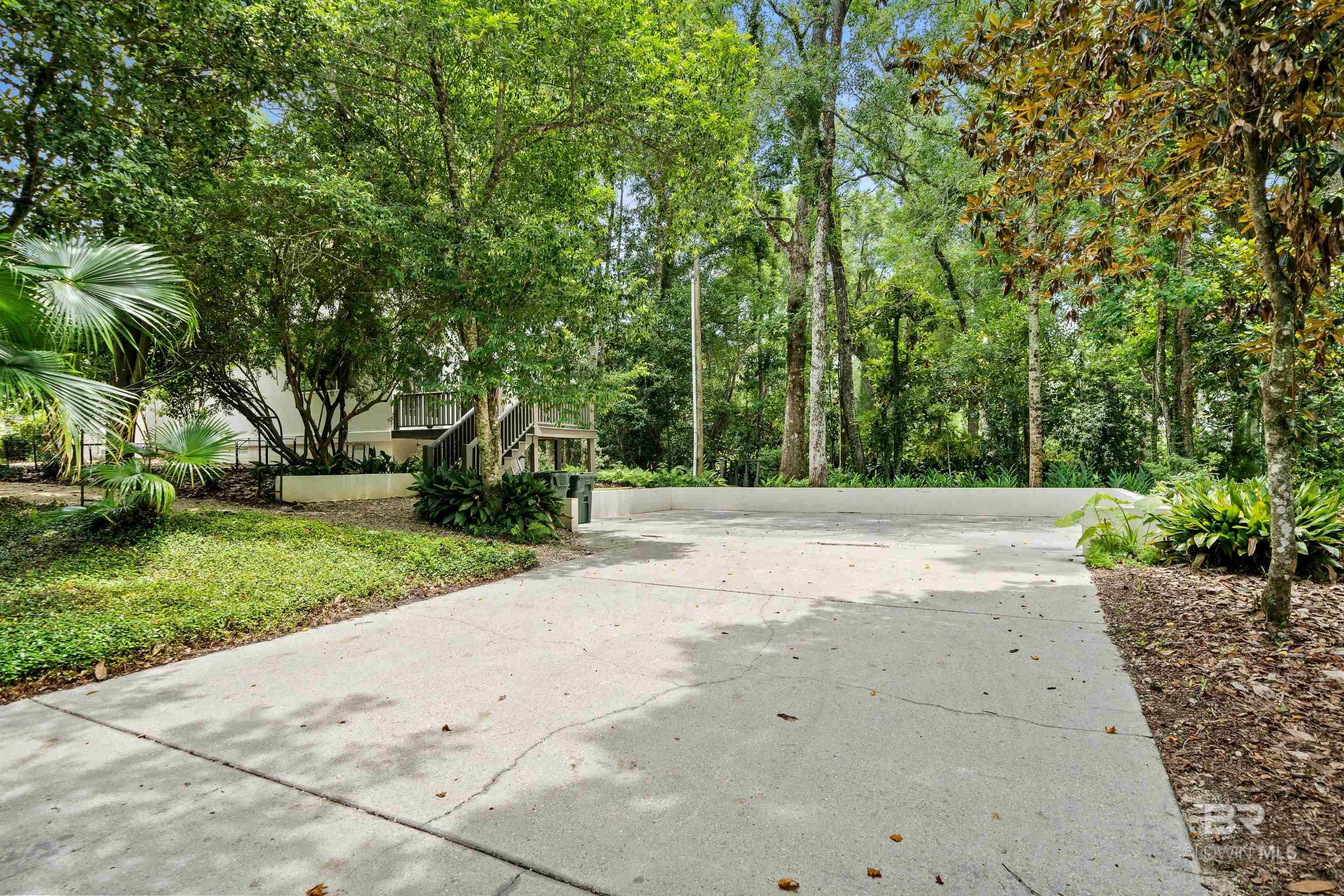 https://zimg.paragon.ice.com/ParagonImages/Property/PG/BCAR/397735/71/0/0/e9ad8493b99749a9ce5d325a6b4bde78/7/8084d8620f290d628cd2ae2ee0c9d5dd/397735-534b6200-c89b-480f-9cba-216357b95b3e.JPG