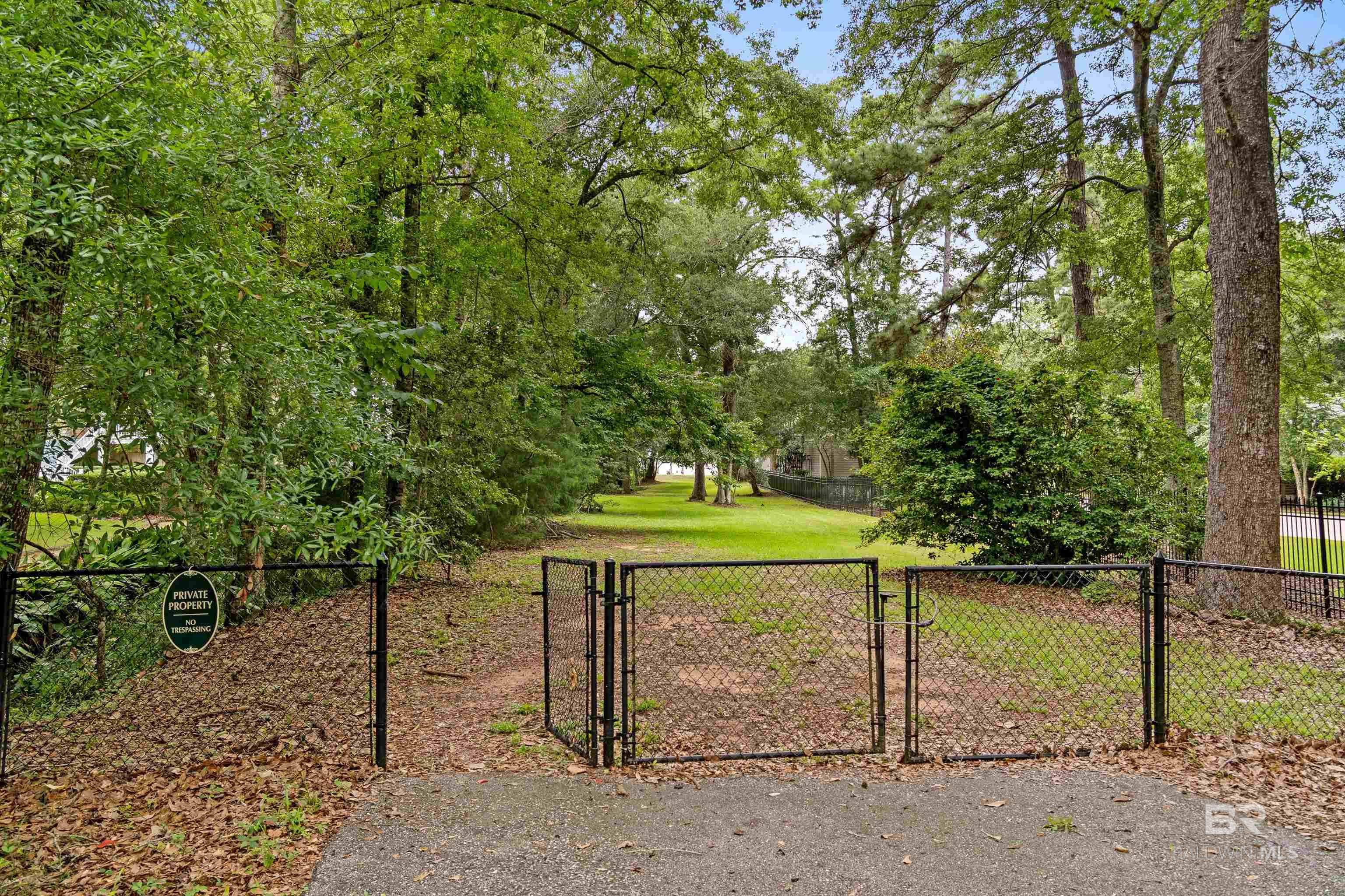 https://zimg.paragon.ice.com/ParagonImages/Property/PG/BCAR/397735/90/0/0/9f3cdab5d083df3e9e02e6ee4de5b0f7/7/8084d8620f290d628cd2ae2ee0c9d5dd/397735-744e6612-d6bd-4526-a68f-d97e52ba802c.JPG