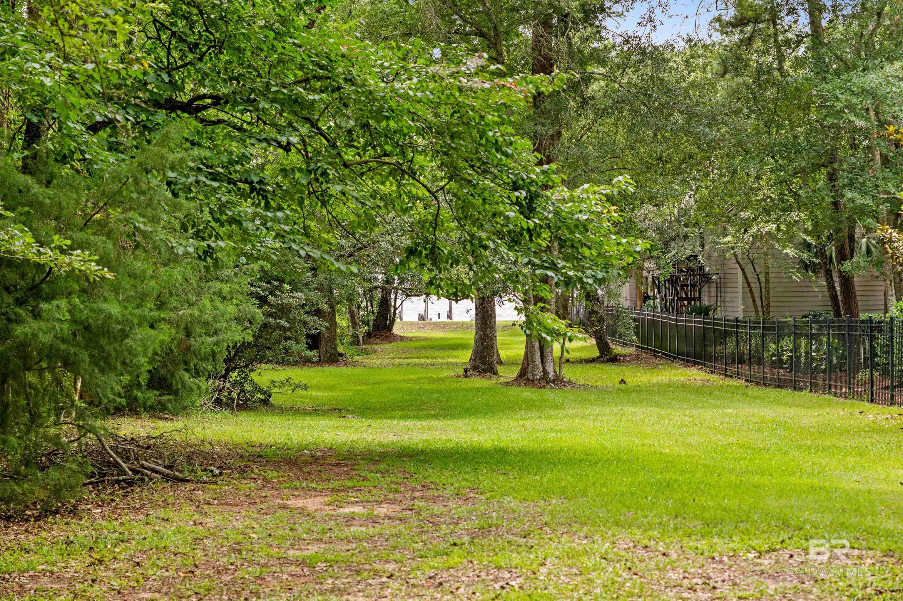 https://zimg.paragon.ice.com/ParagonImages/Property/PG/BCAR/397735/91/0/0/1873939695091d71cb449bfafc5f0457/7/8084d8620f290d628cd2ae2ee0c9d5dd/397735-c5ab7d57-0813-4903-9c00-880bf5fdd711.JPG
