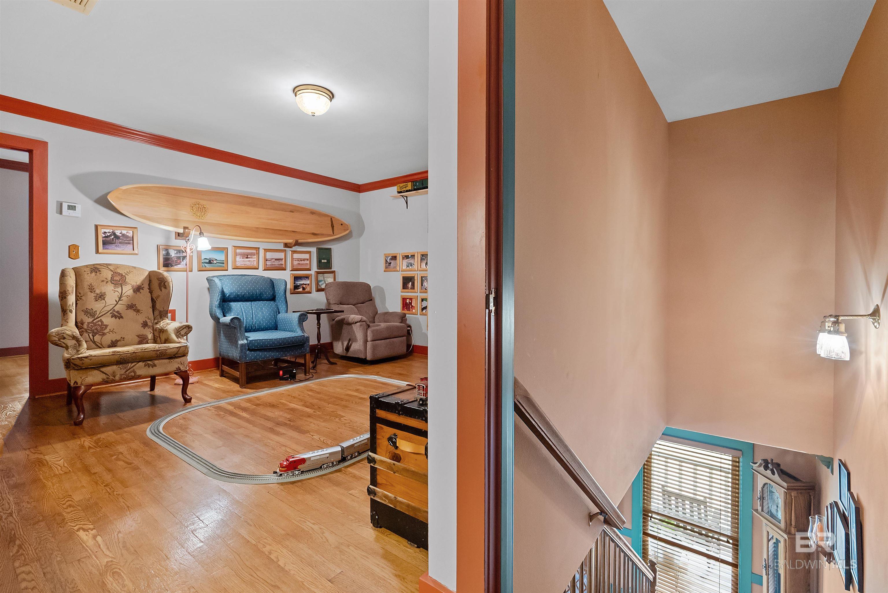 https://zimg.paragon.ice.com/ParagonImages/Property/PG/BCAR/397752/25/0/0/e085ae1e97c0d7eb84ec720356e81bc8/7/02b8928516d4bb4d30406bdc5e9cdc1a/397752-c07d9c21-1576-4ba2-9247-7f78fc1f5350.JPG
