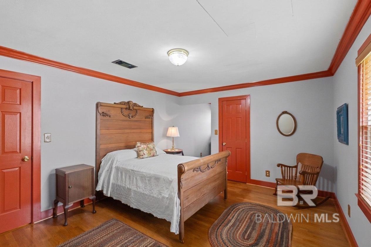 https://zimg.paragon.ice.com/ParagonImages/Property/PG/BCAR/397752/32/0/0/88fd033a98bd0cc16c1d430912df24cb/7/02b8928516d4bb4d30406bdc5e9cdc1a/397752-fbf9ef43-d96b-4e5b-bb78-8c904b5aaeff.JPG