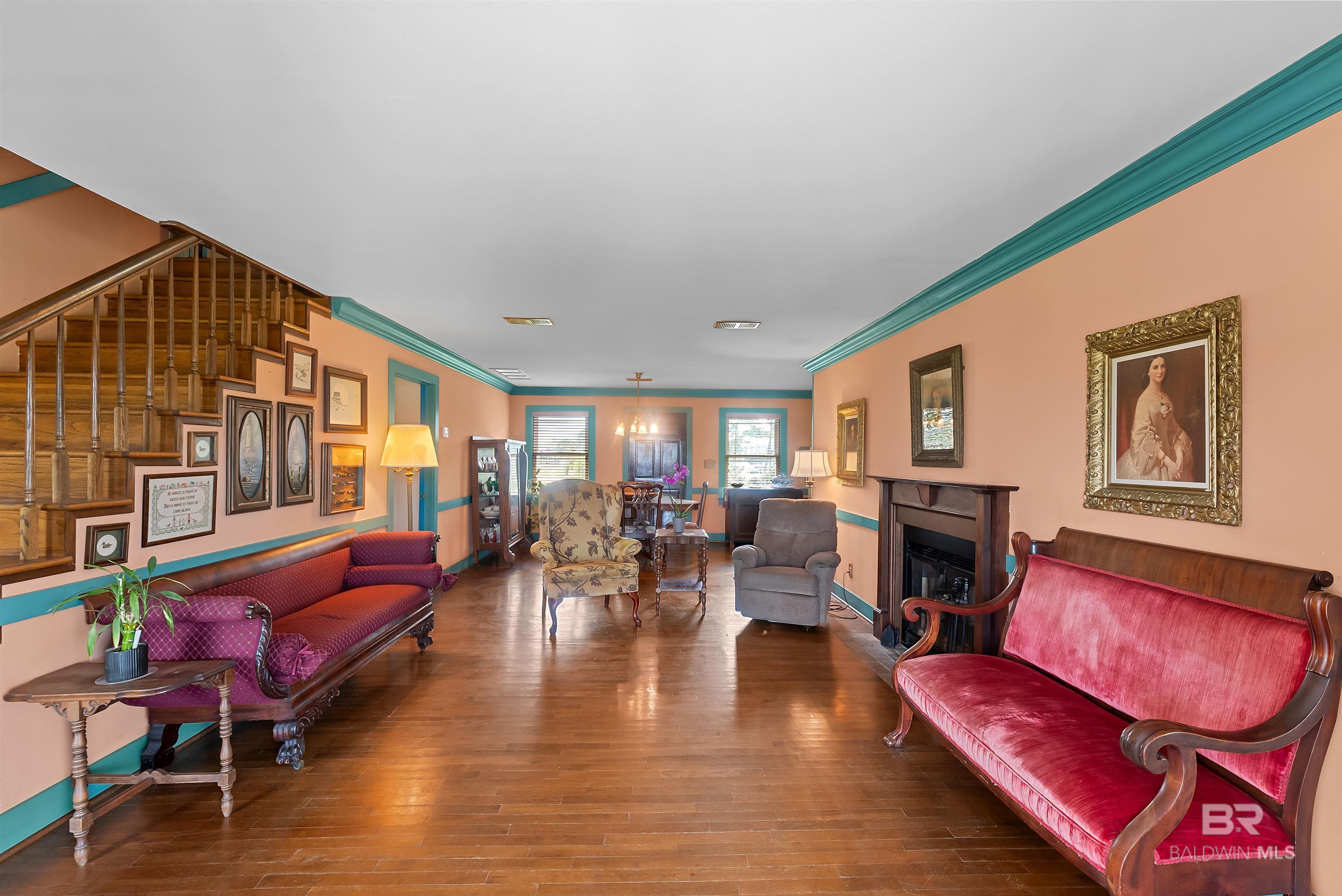 https://zimg.paragon.ice.com/ParagonImages/Property/PG/BCAR/397752/7/0/0/03db21648ad7e5064ca9f363a357f5f9/7/02b8928516d4bb4d30406bdc5e9cdc1a/397752-3c2fa7de-1afa-4630-bb8e-1eac2ad65574.JPG