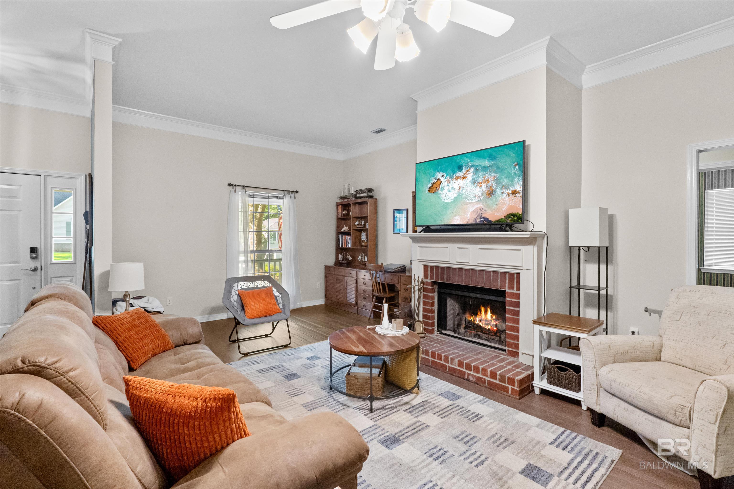 https://zimg.paragon.ice.com/ParagonImages/Property/PG/BCAR/397759/10/0/0/ec79043c2cee9d946fb853b4d6aaa400/7/6d4001e28a67941ad45709db2c332d7d/397759-23129700-bc87-42d7-9fe1-80961e9f9244.JPG