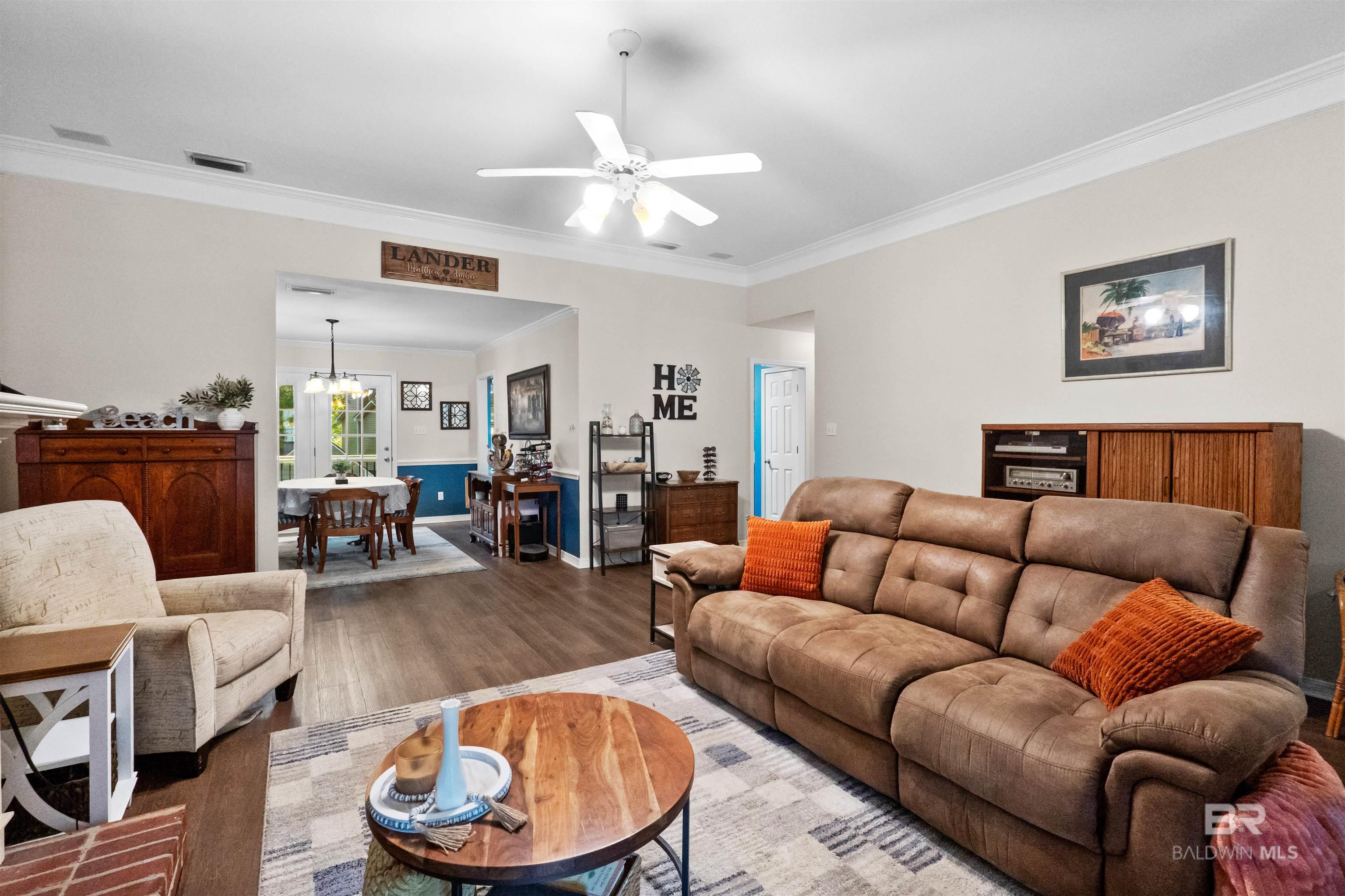 https://zimg.paragon.ice.com/ParagonImages/Property/PG/BCAR/397759/12/0/0/d929c2f59cd396f164b14af0dafb1876/7/6d4001e28a67941ad45709db2c332d7d/397759-38078291-29d6-4a21-9ee2-c44ab3f5f3f6.JPG