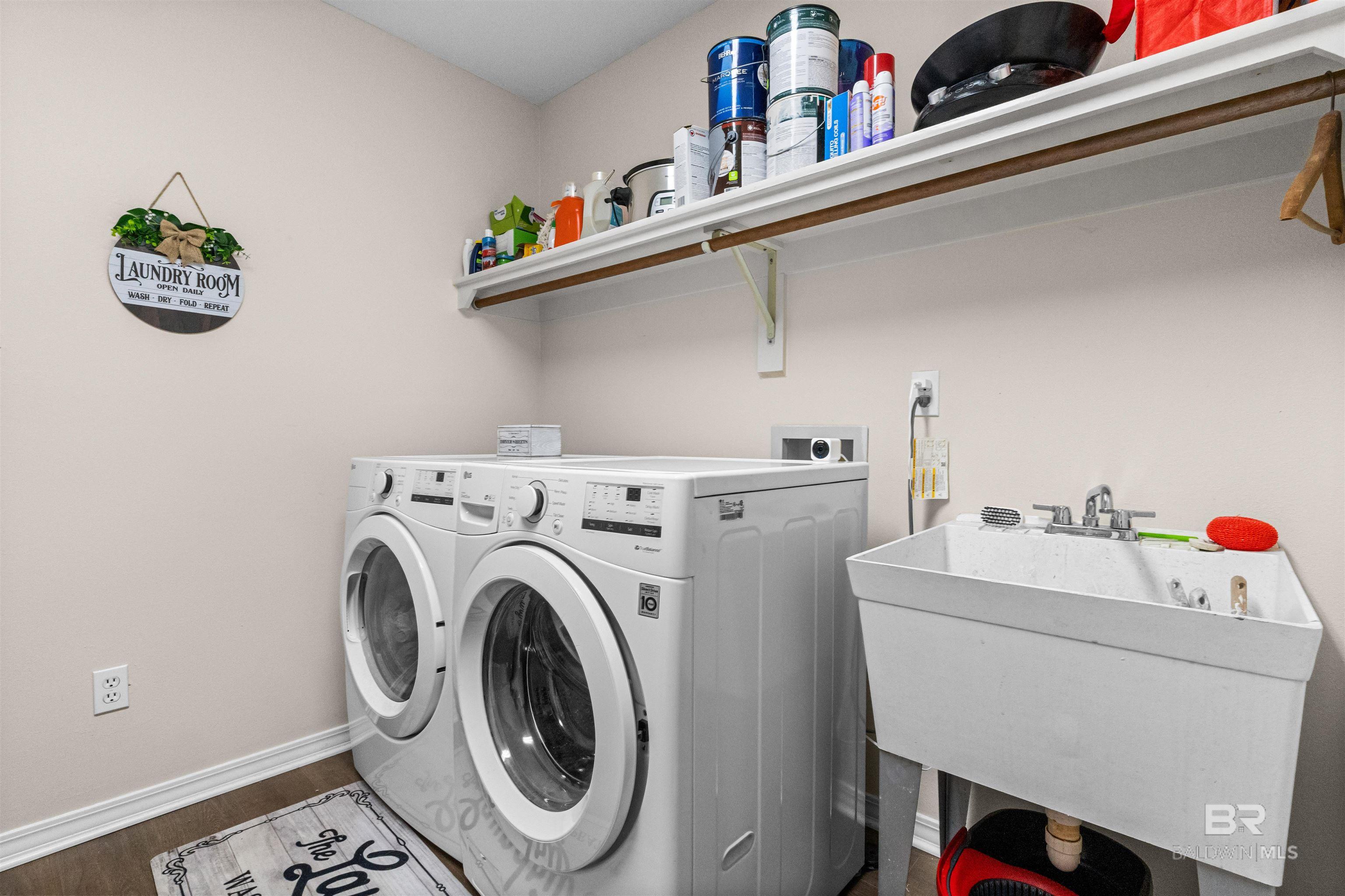 https://zimg.paragon.ice.com/ParagonImages/Property/PG/BCAR/397759/27/0/0/2e8daa111c71286b7c8ecdff031de302/7/6d4001e28a67941ad45709db2c332d7d/397759-b655034c-83e4-4cb7-850c-18d211ca90fd.JPG