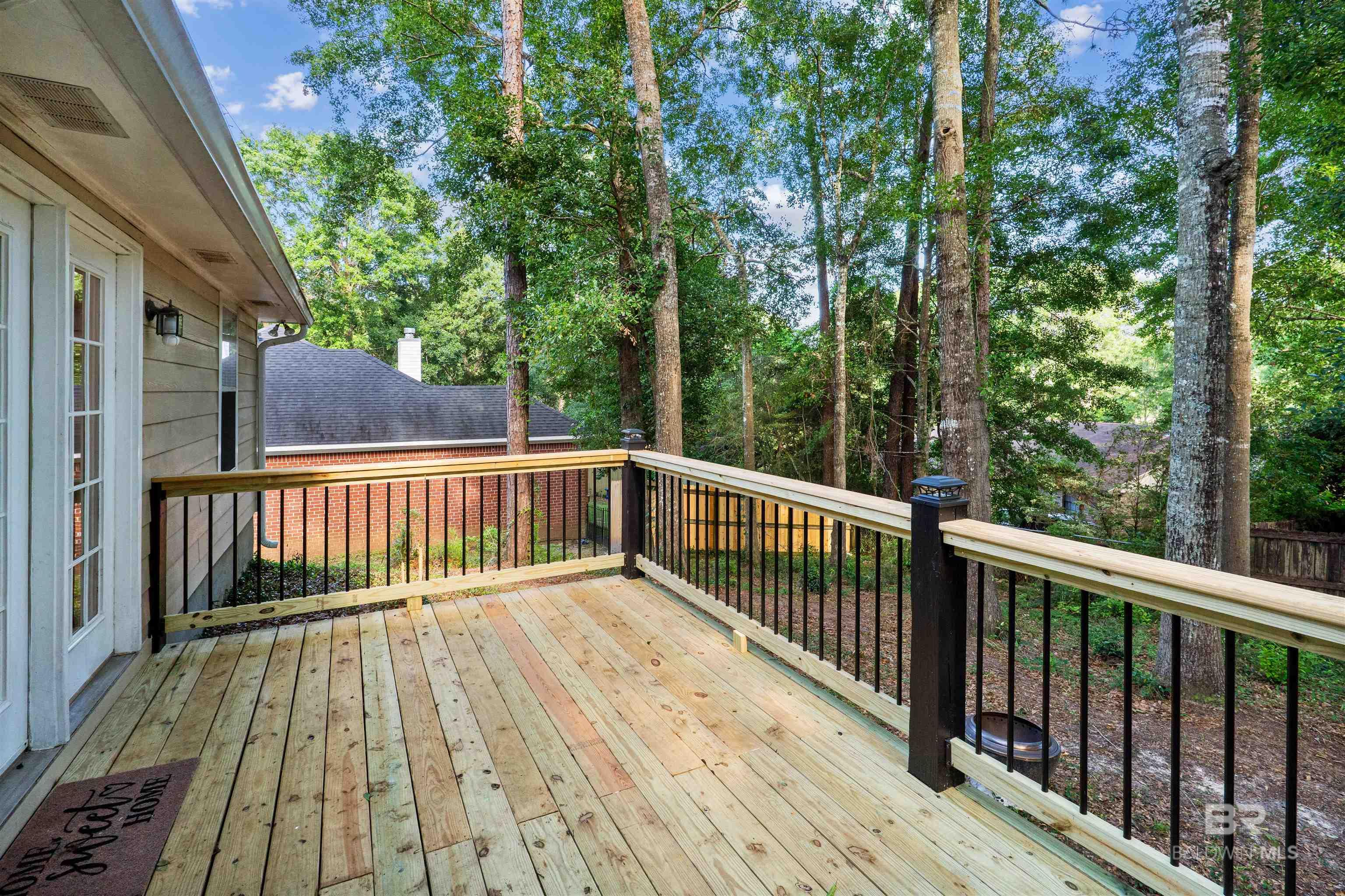 https://zimg.paragon.ice.com/ParagonImages/Property/PG/BCAR/397759/51/0/0/79060d5b3cdb5d27b78a1ab35a05b274/7/6d4001e28a67941ad45709db2c332d7d/397759-f1fe9821-8394-414c-8e33-c535a31830cc.JPG