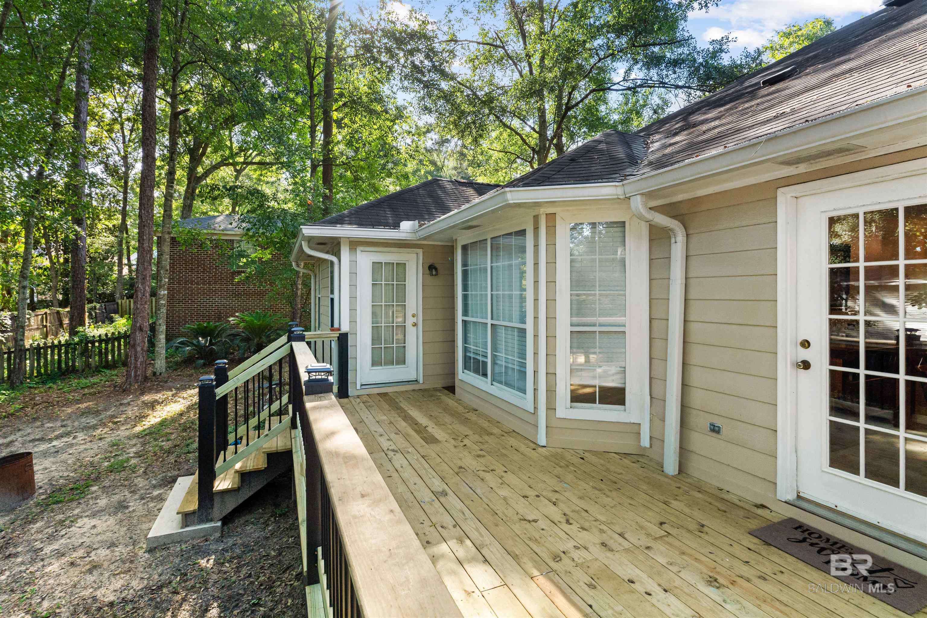 https://zimg.paragon.ice.com/ParagonImages/Property/PG/BCAR/397759/52/0/0/f518642c8046b1d5a342c577a9834420/7/6d4001e28a67941ad45709db2c332d7d/397759-c71c947f-141c-4f2d-867c-a374446a360d.JPG