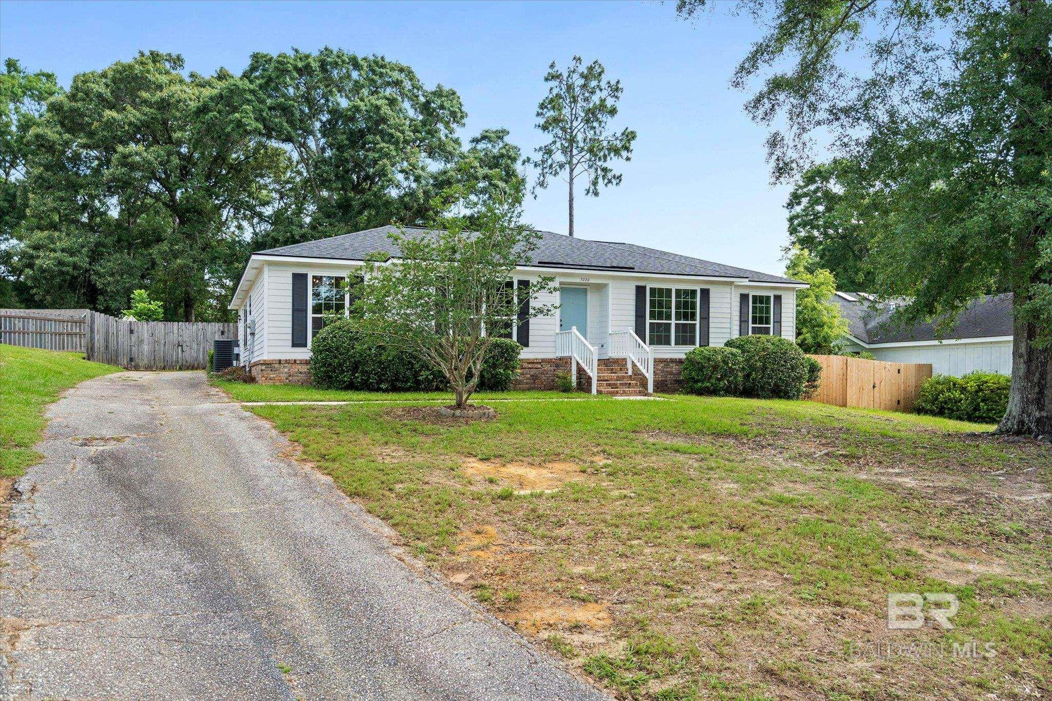 https://zimg.paragon.ice.com/ParagonImages/Property/PG/BCAR/397776/20/0/0/1faf9e0c8a1fed348118d3fb2267df11/7/b2a0eadb25c62014701097110fb823e1/397776-09c71267-1c45-4841-ae69-58ade181c96d.JPG