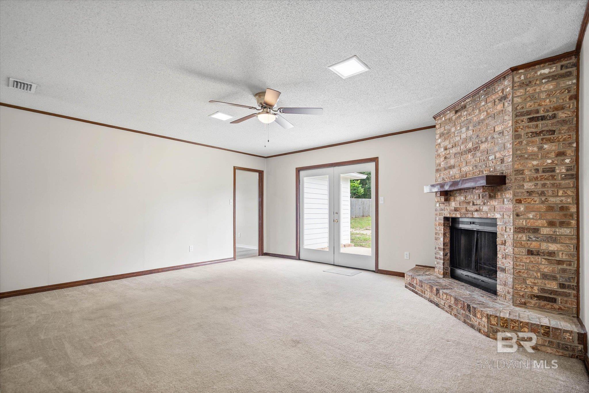 https://zimg.paragon.ice.com/ParagonImages/Property/PG/BCAR/397776/8/0/0/97144e658857be63f6b07899705b5598/7/b2a0eadb25c62014701097110fb823e1/397776-7bd554e0-2500-4027-9178-f0f7b3edeece.JPG