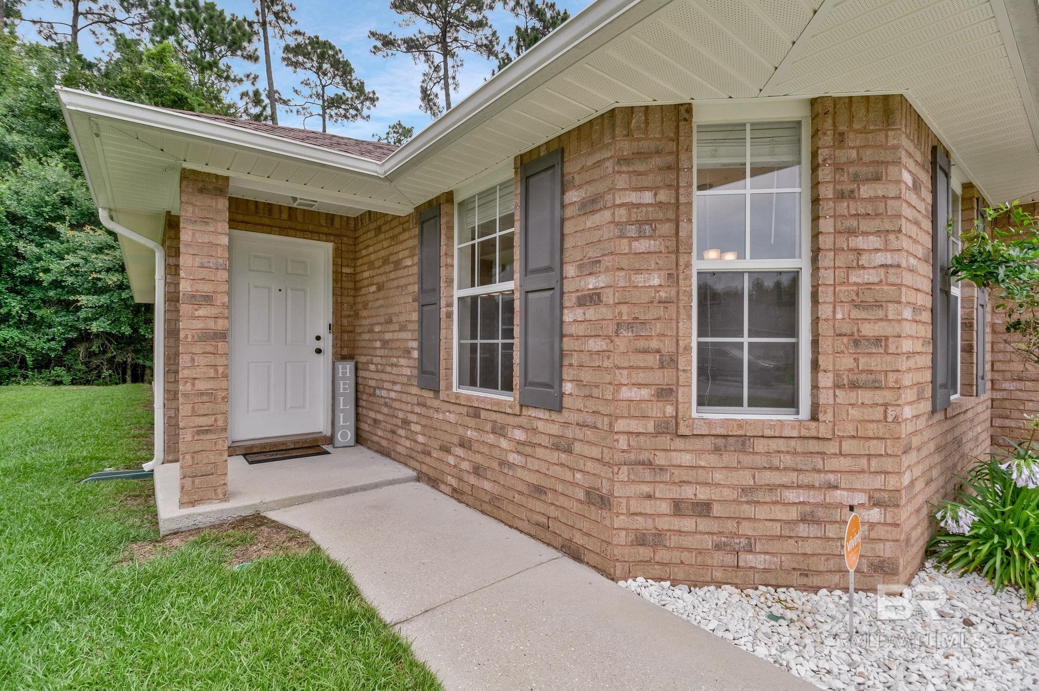 https://zimg.paragon.ice.com/ParagonImages/Property/PG/BCAR/397809/2/0/0/88c9de2ed6d16517656603ab77f8ea3c/7/e617cac0b95ad1b07ac4bdded5efdaa2/397809-9481b8d2-8efb-48bc-9437-607f647f75df.JPG