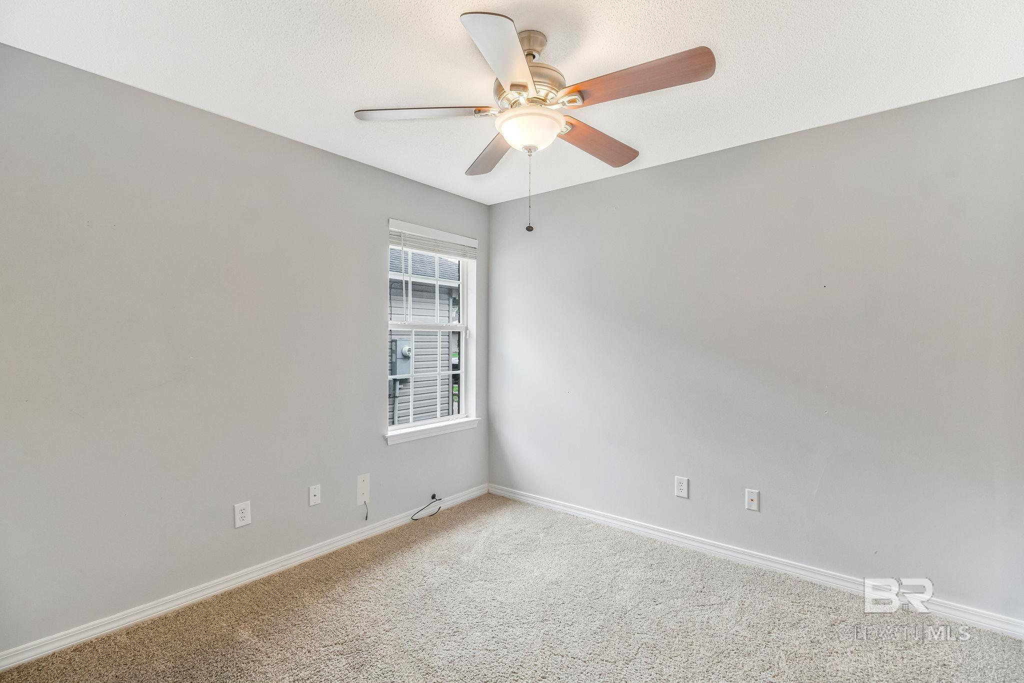https://zimg.paragon.ice.com/ParagonImages/Property/PG/BCAR/397809/23/0/0/b37d9eb2f95c313559a94a3aeb0f005a/7/e617cac0b95ad1b07ac4bdded5efdaa2/397809-3c55e1f9-930a-473a-b4e8-79fcb82a7dfd.JPG