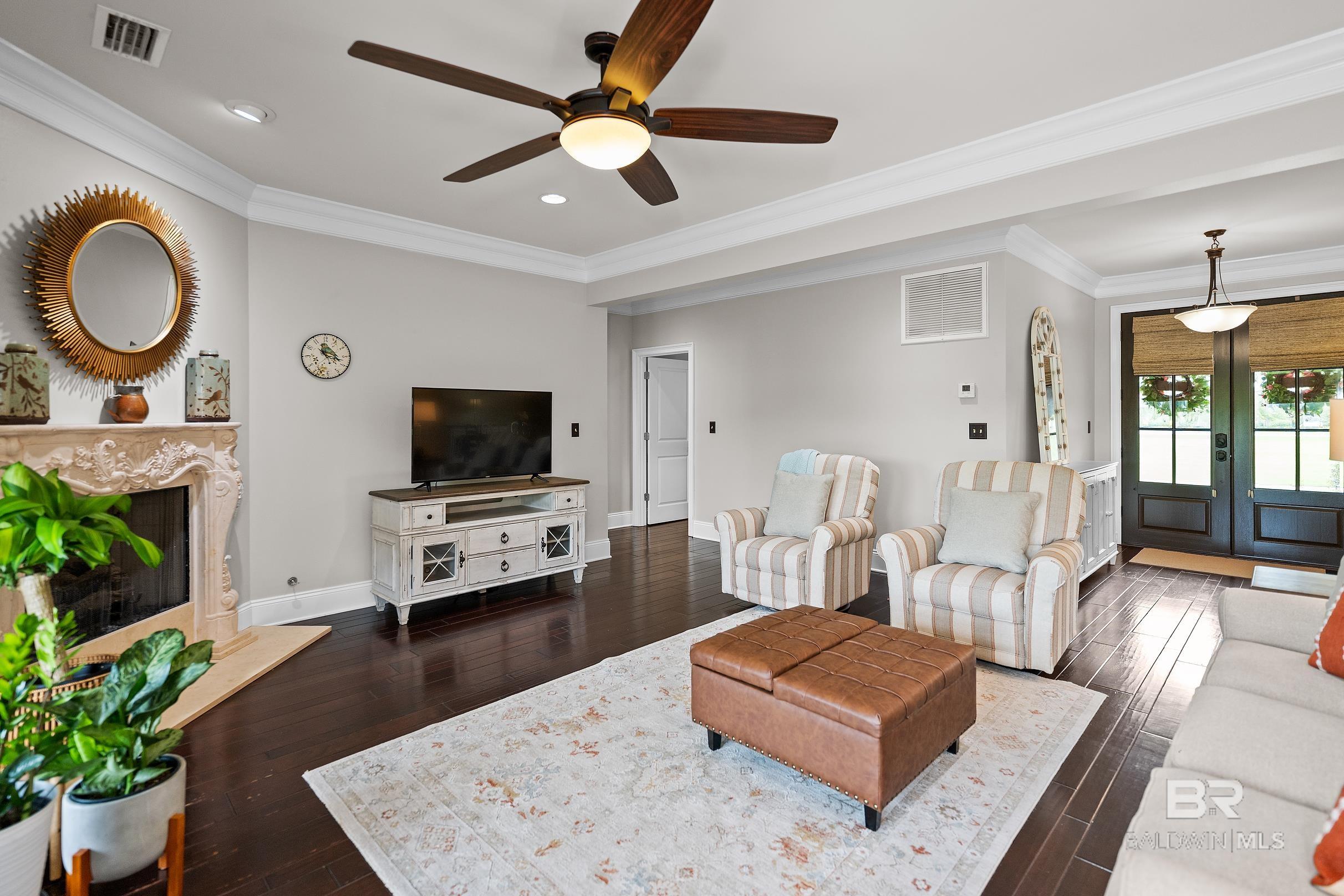 https://zimg.paragon.ice.com/ParagonImages/Property/PG/BCAR/397812/6/0/0/4f07df18d867bfebd91cdc49a0a85075/7/d6730f81815dad6e987beb9229178284/397812-40777cfc-9f93-4cbe-b01c-e588ea91274f.JPG