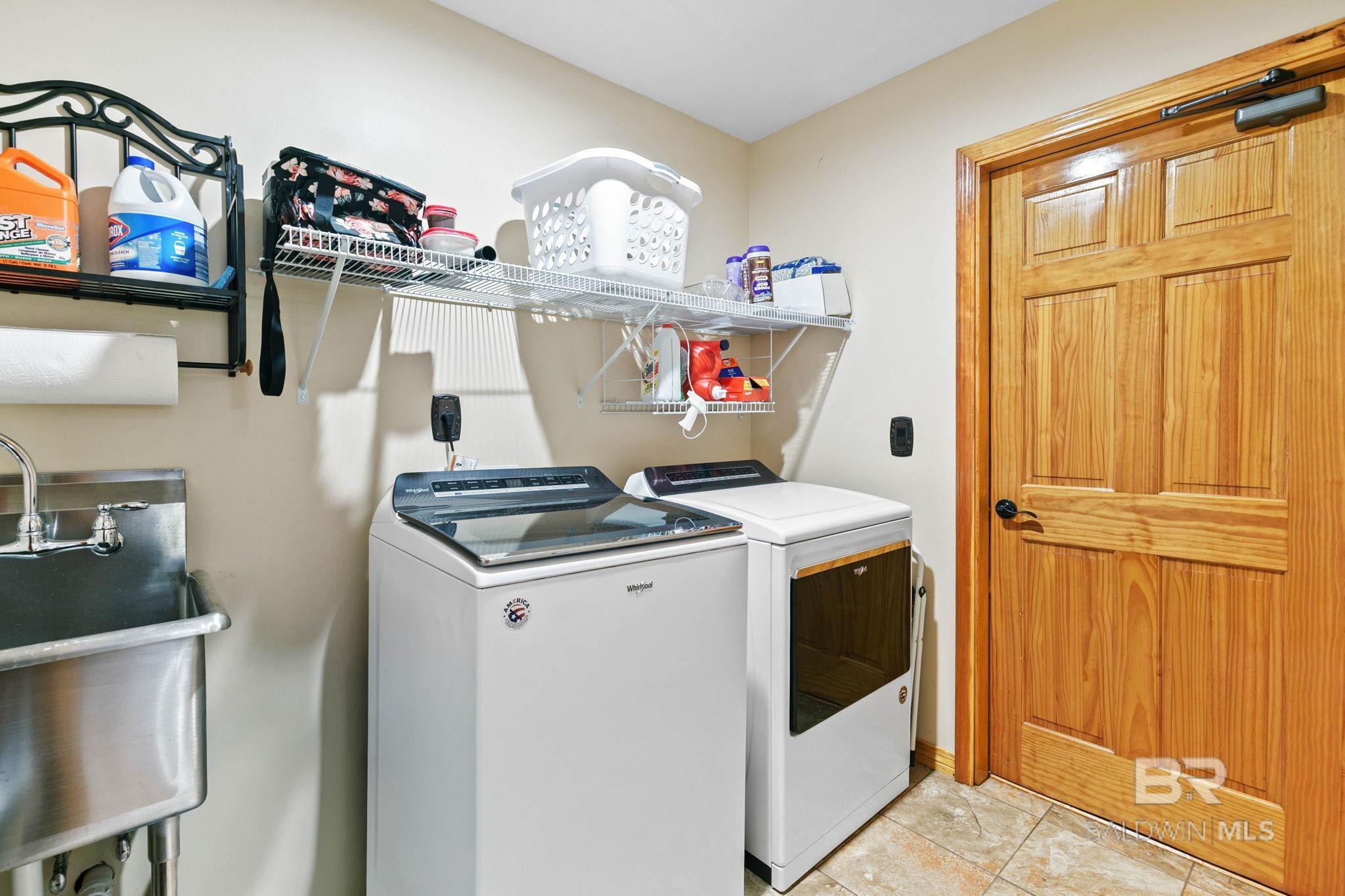397813 | Photo 29
