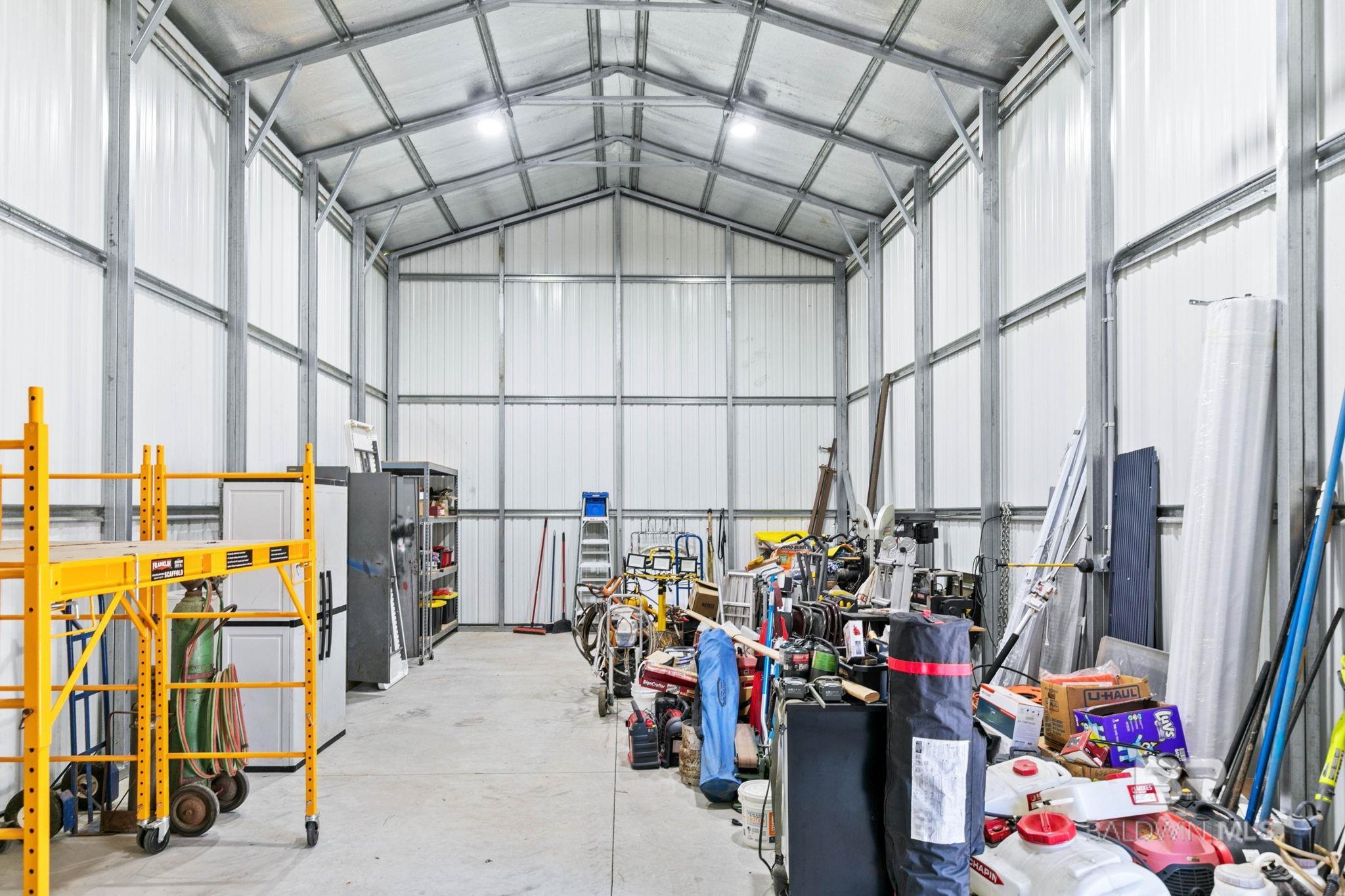 397813 | Photo 71