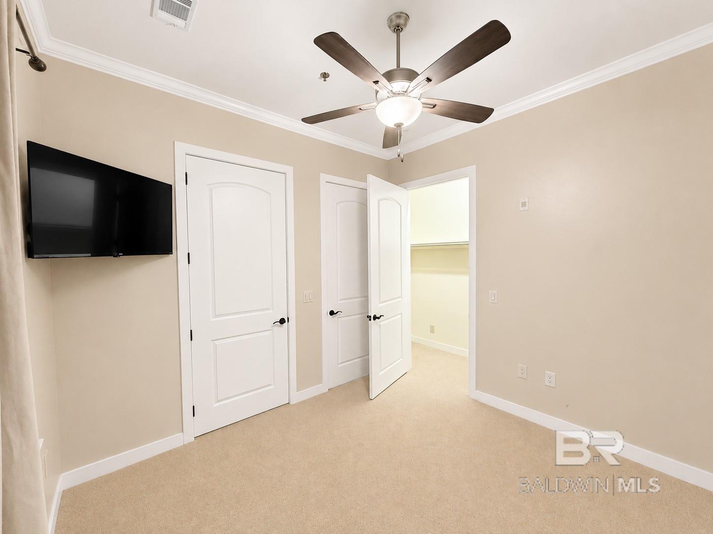 https://zimg.paragon.ice.com/ParagonImages/Property/PG/BCAR/397820/15/0/0/e548e61a87ac30466d0b28e4430ddfaa/7/ac58dea90bbd7078d60a43fe81bcabf0/397820-0b7d7f40-b01b-4cd1-bf8c-7c9d778f3241.JPG