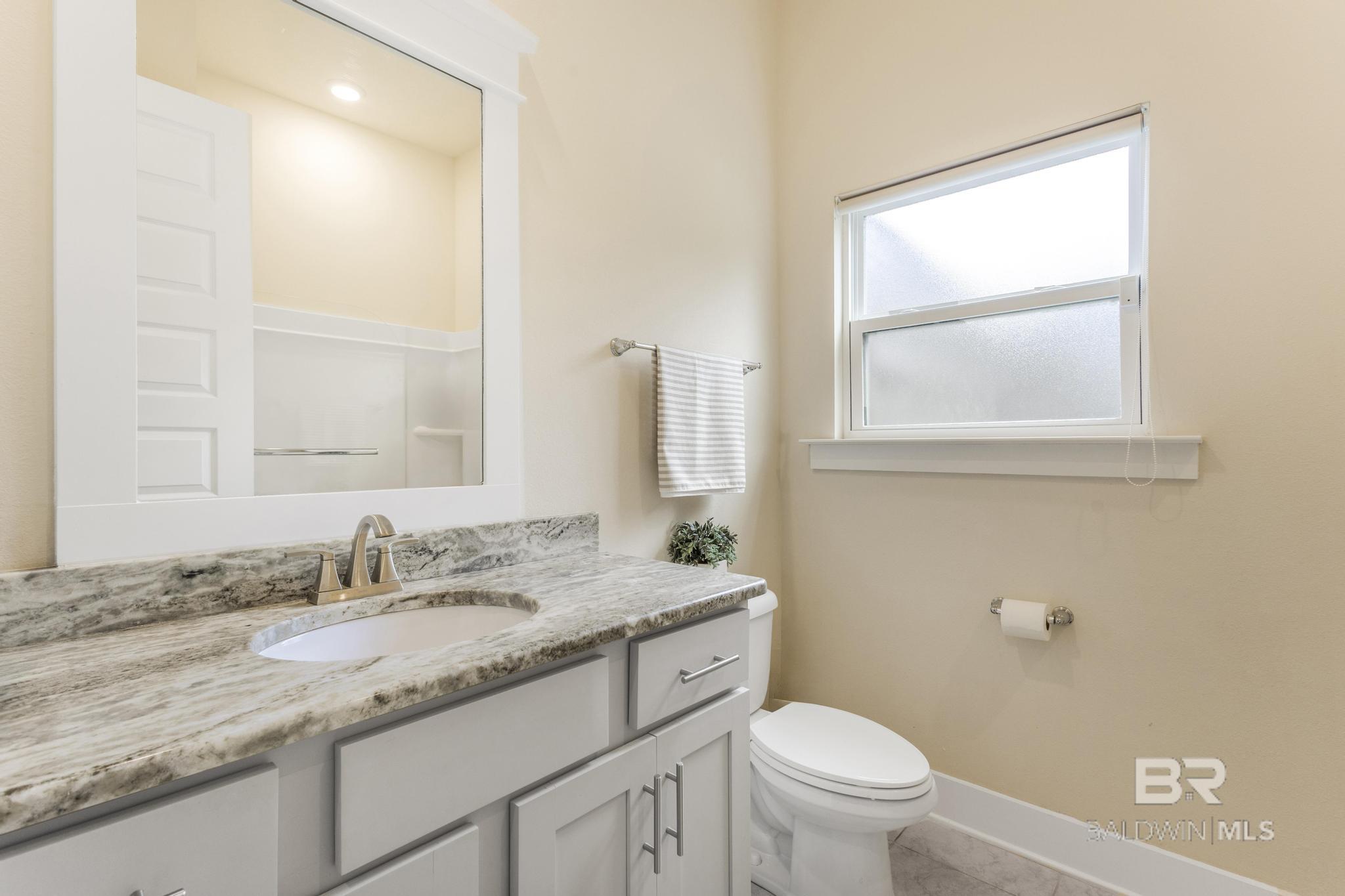 https://zimg.paragon.ice.com/ParagonImages/Property/PG/BCAR/397821/25/0/0/fb213693f41351acd5c5e076d25ae7cf/7/c01bb78ca64f6e2f46982dd409a3862d/397821-c4808f35-a935-411c-bef6-d8921e695b65.JPG