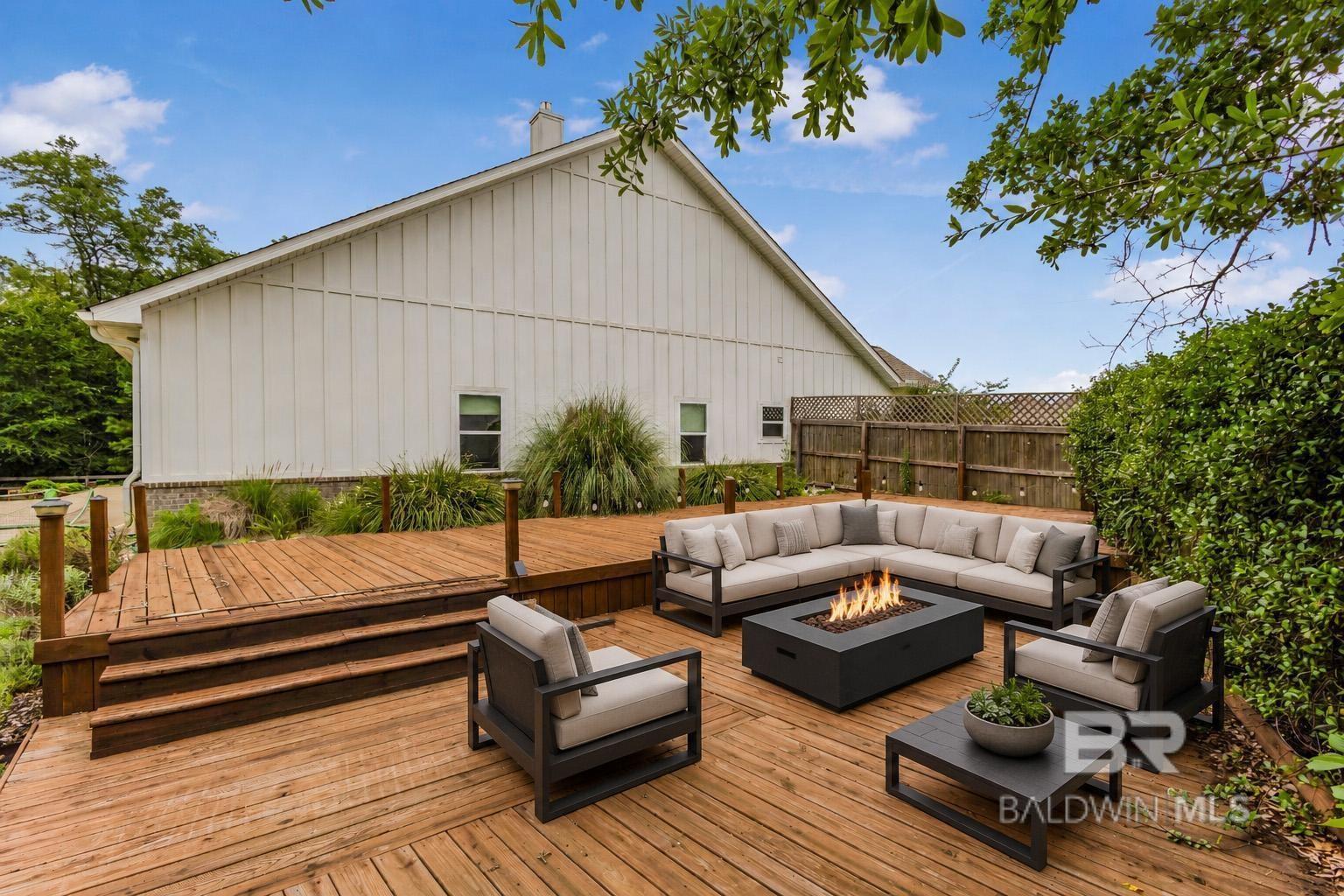 https://zimg.paragon.ice.com/ParagonImages/Property/PG/BCAR/397821/45/0/0/bd8d22279d2d05c34a6144ad0a471b7e/7/c01bb78ca64f6e2f46982dd409a3862d/397821-1723d4ac-be13-430b-a4a2-1ec288fd5f69.JPG