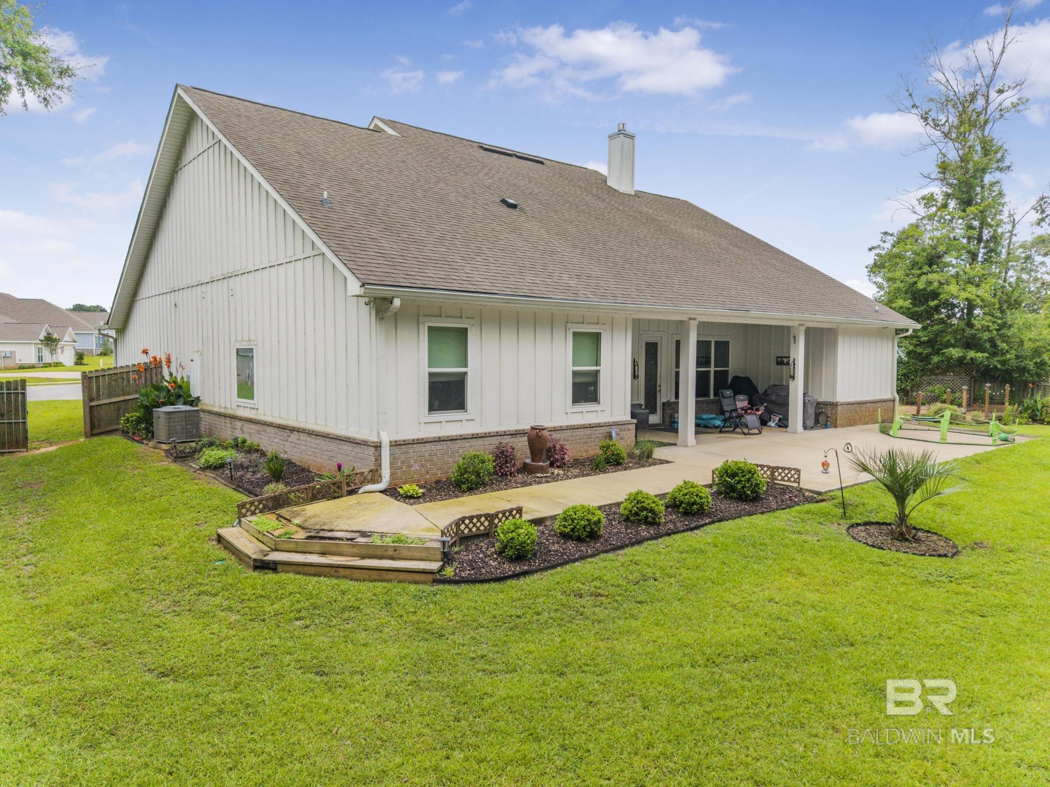 https://zimg.paragon.ice.com/ParagonImages/Property/PG/BCAR/397821/49/0/0/de3df58dc577d83adae1401fa2c3c279/7/c01bb78ca64f6e2f46982dd409a3862d/397821-25312dc1-58aa-46c6-81ac-8a2f7da6a18d.JPG