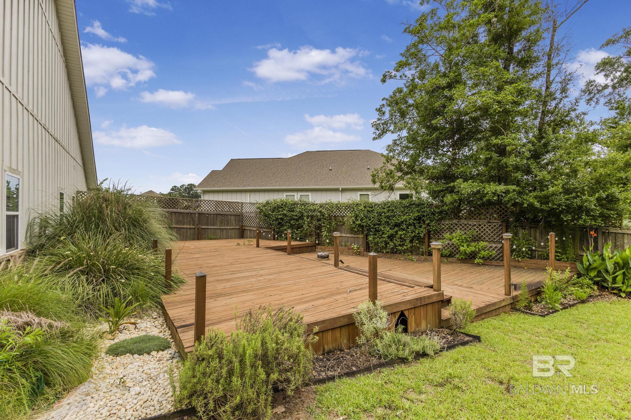 https://zimg.paragon.ice.com/ParagonImages/Property/PG/BCAR/397821/52/0/0/3bd8ae782c97b996f9f5a42caf72e3dd/7/c01bb78ca64f6e2f46982dd409a3862d/397821-dddb9b8e-f55b-4f65-80bb-cc9aa726c307.JPG